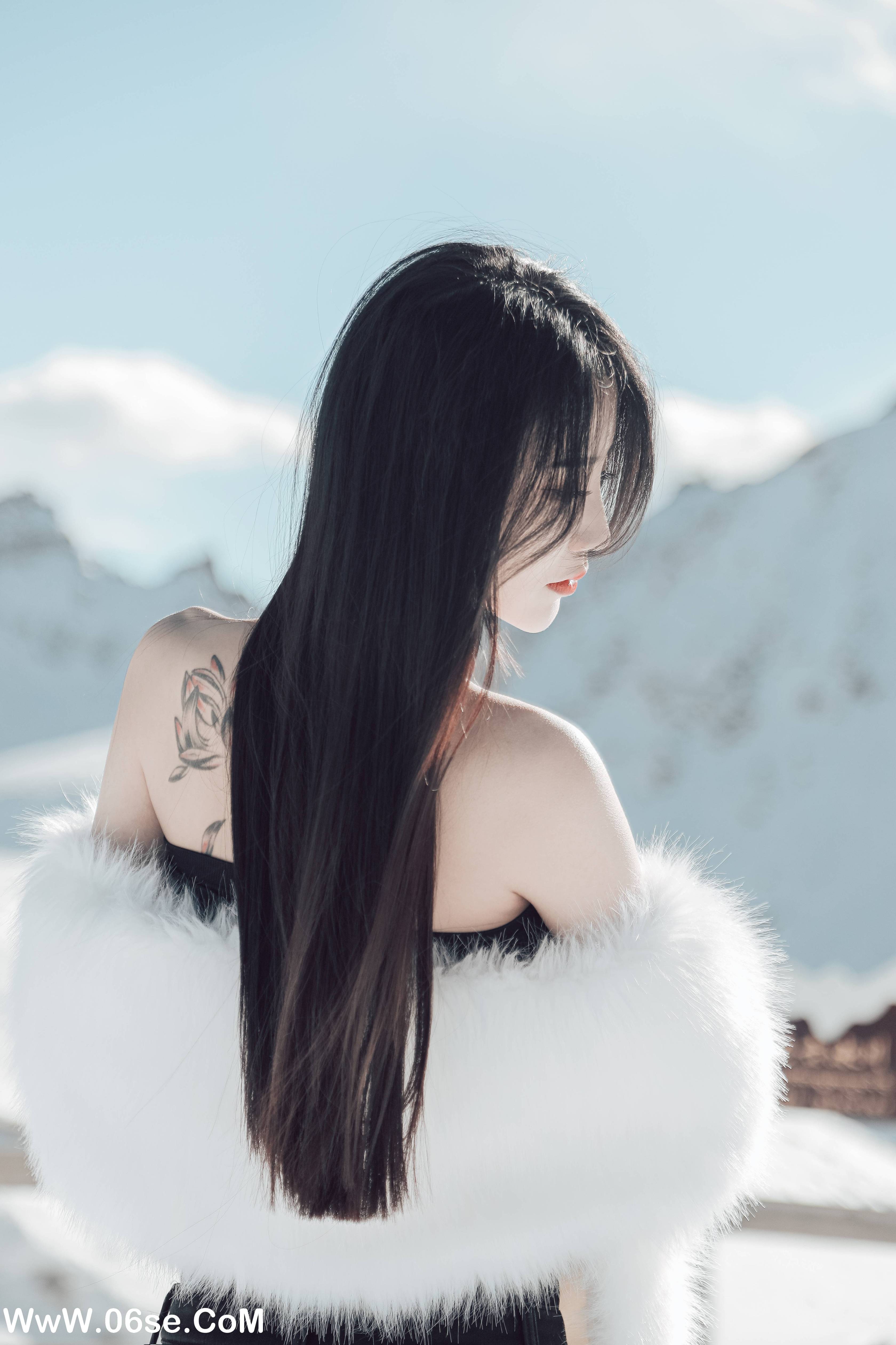 图片[25]-[YITUYU艺图语]2022.06.21 冰雪之巅 婷婷[34P-357.6M]-六色网