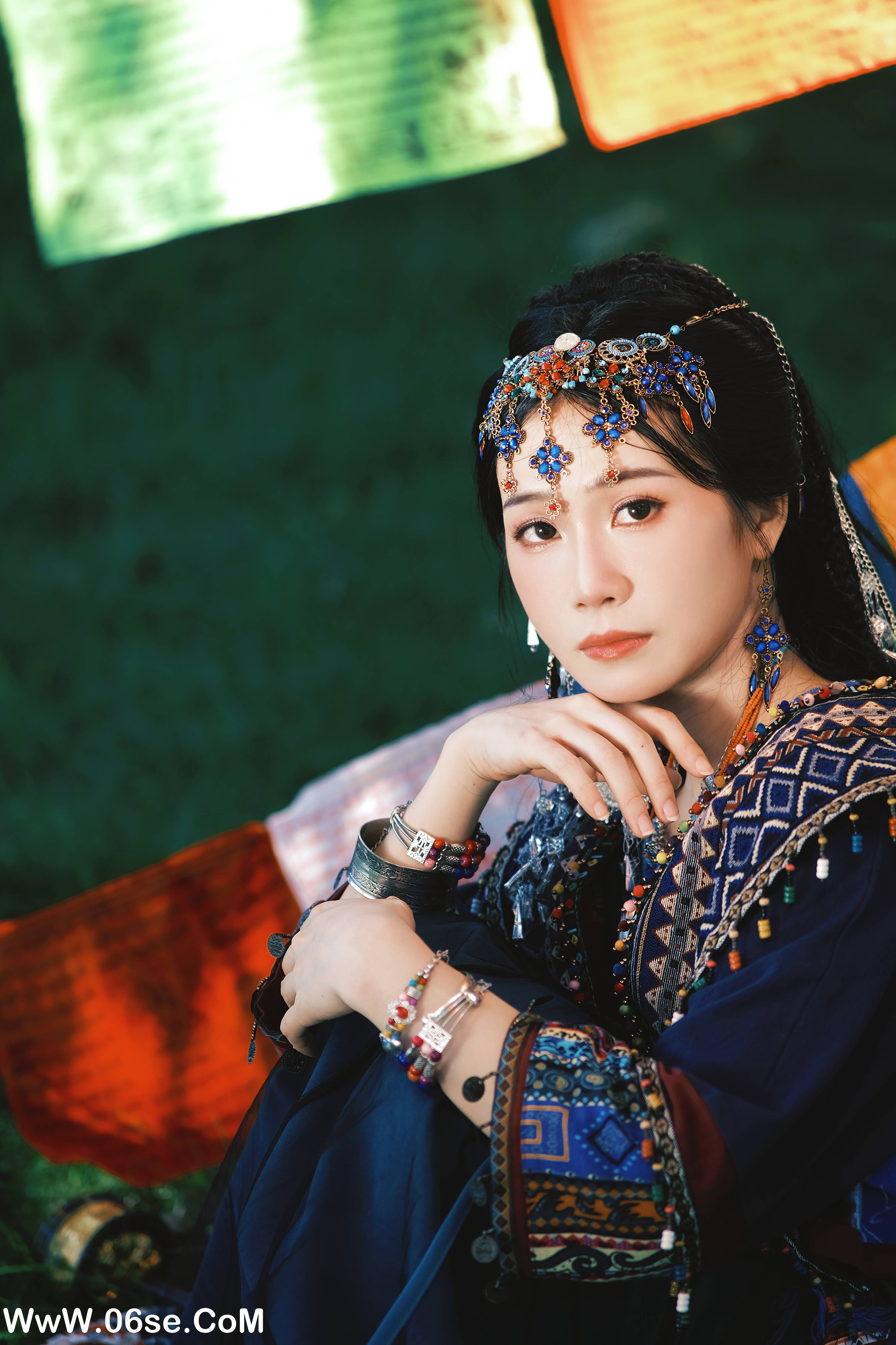 图片[27]-[YITUYU艺图语]2022.09.19 苗疆少女 cc[26+1P／219MB]-六色网