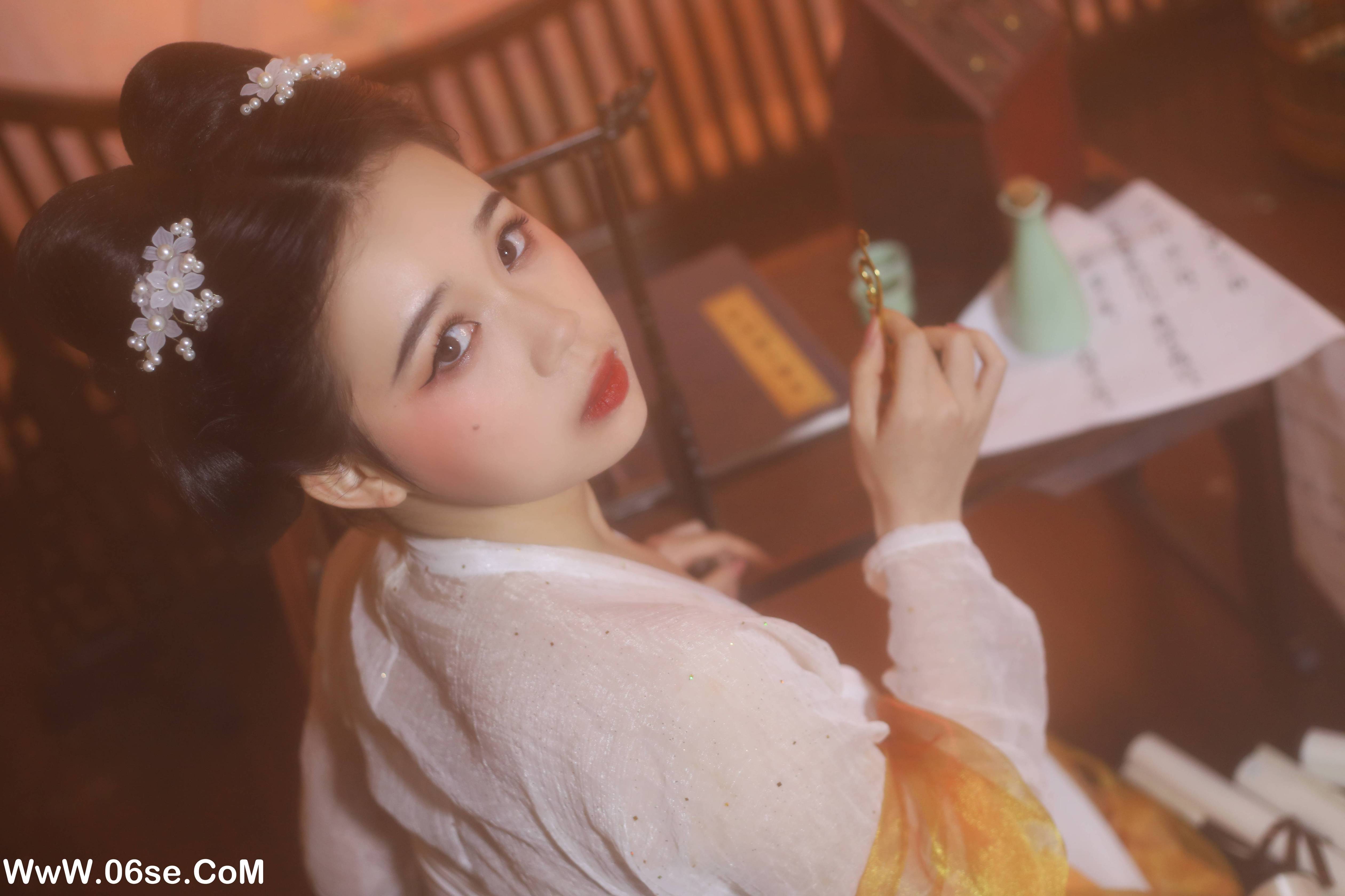 图片[22]-[YITUYU艺图语]2022.09.02 银睿姬 一只高高[31+1P／322MB]-六色网