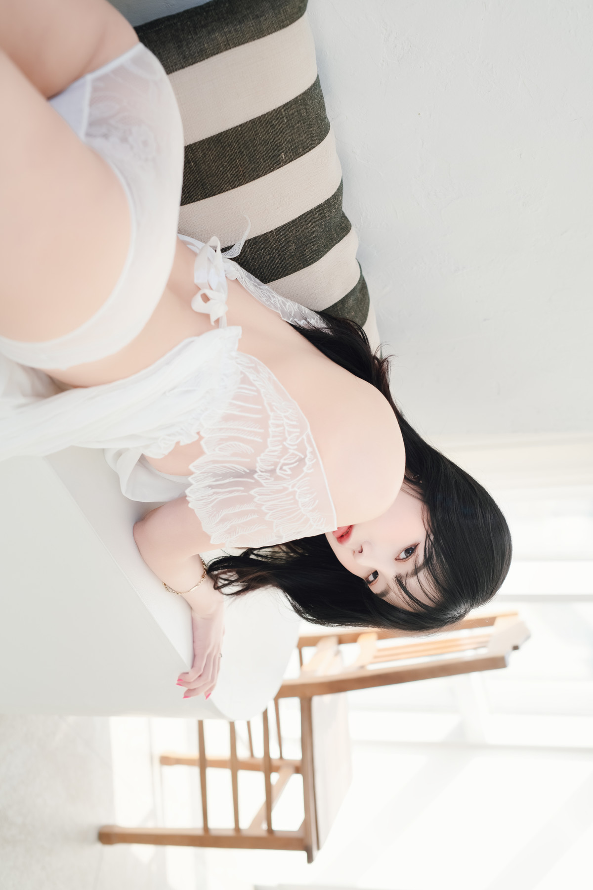 Yuna 유나, [Patreon] Flowers 21