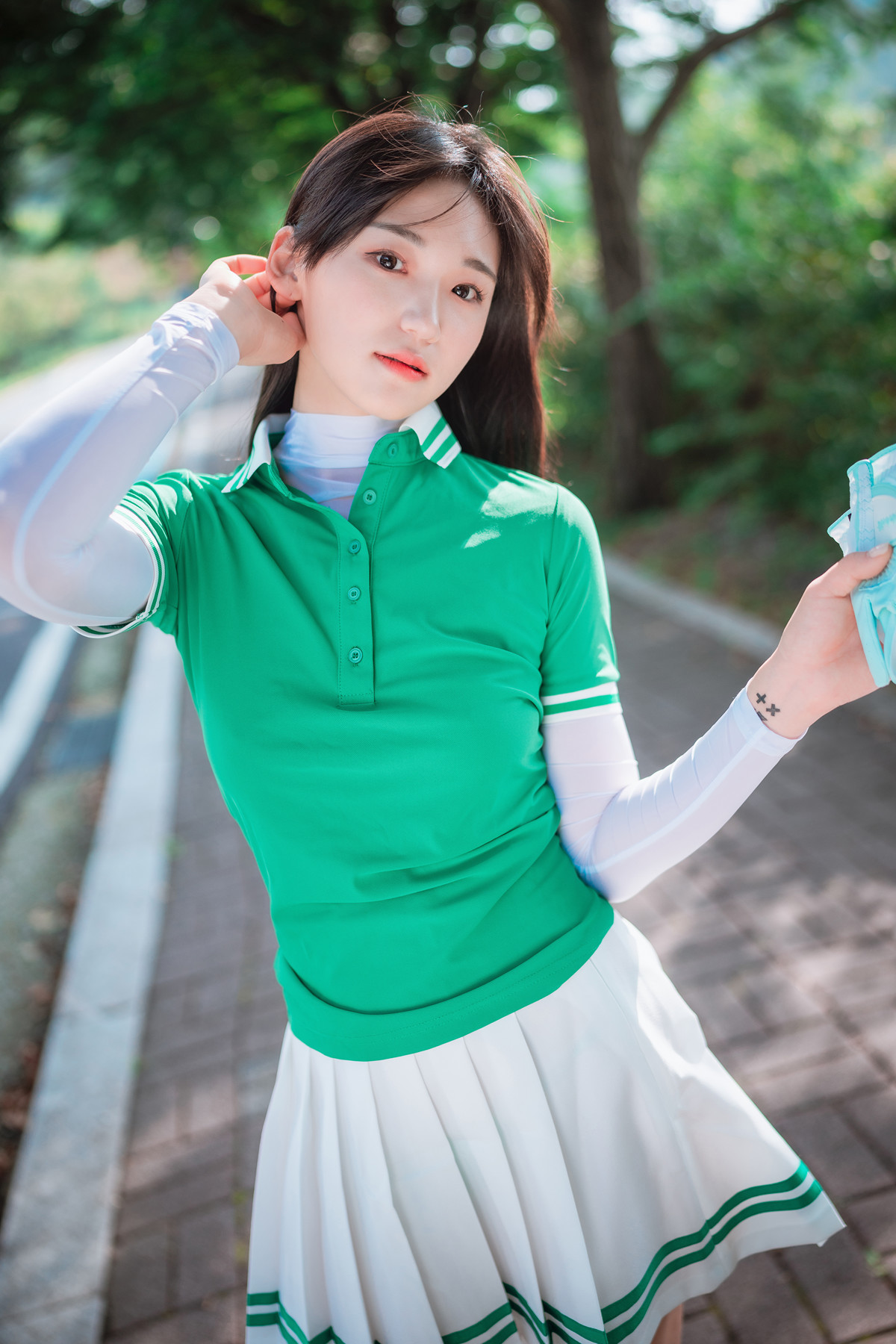 Hendoong 혠둥이, DJAWA ‘On Green’ Set.01 38