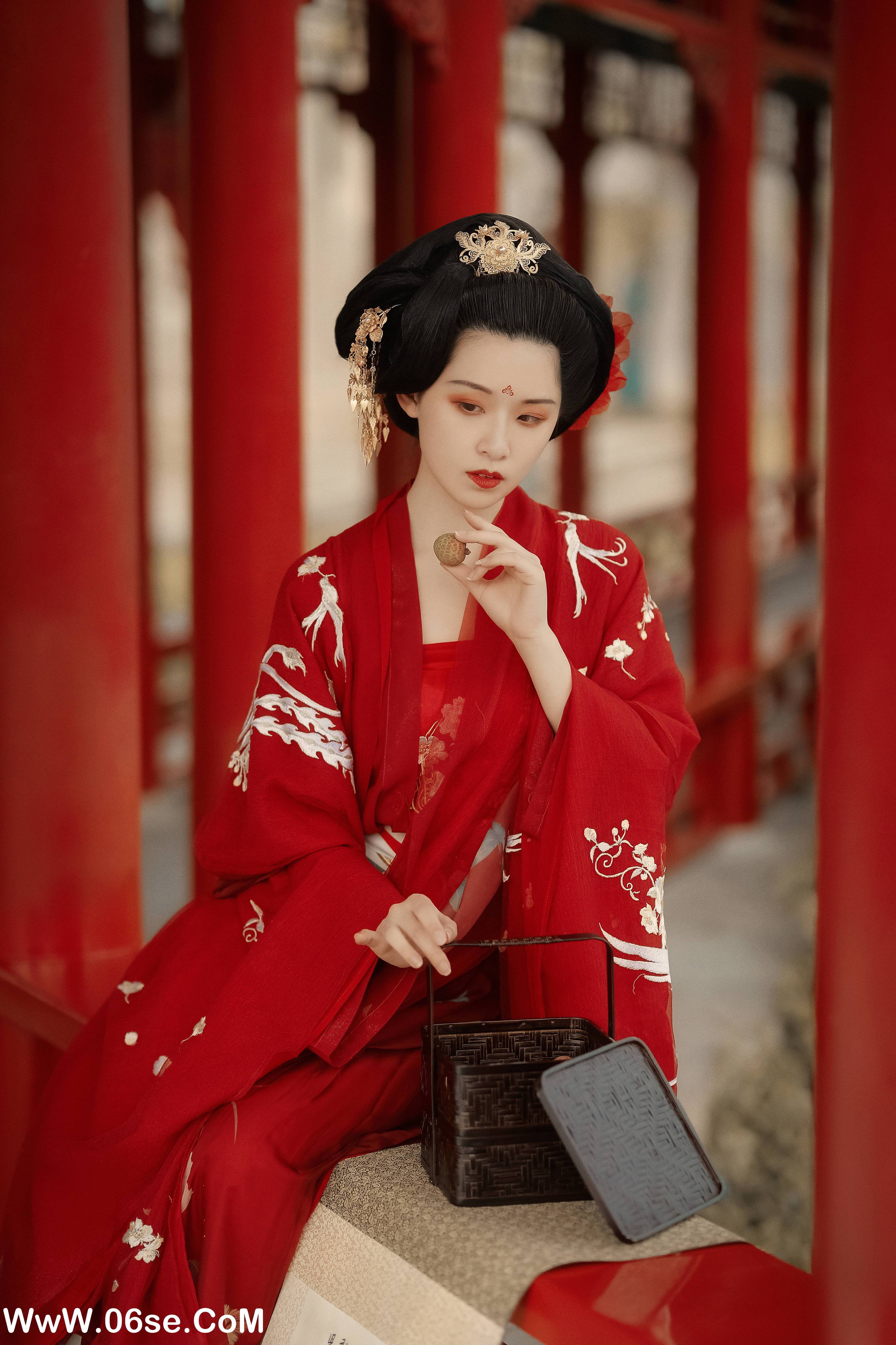 图片[9]-[YITUYU艺图语]2022.05.18 过华清宫 _喵喵家的小鱼干_[22P-650.8 MB]-六色网