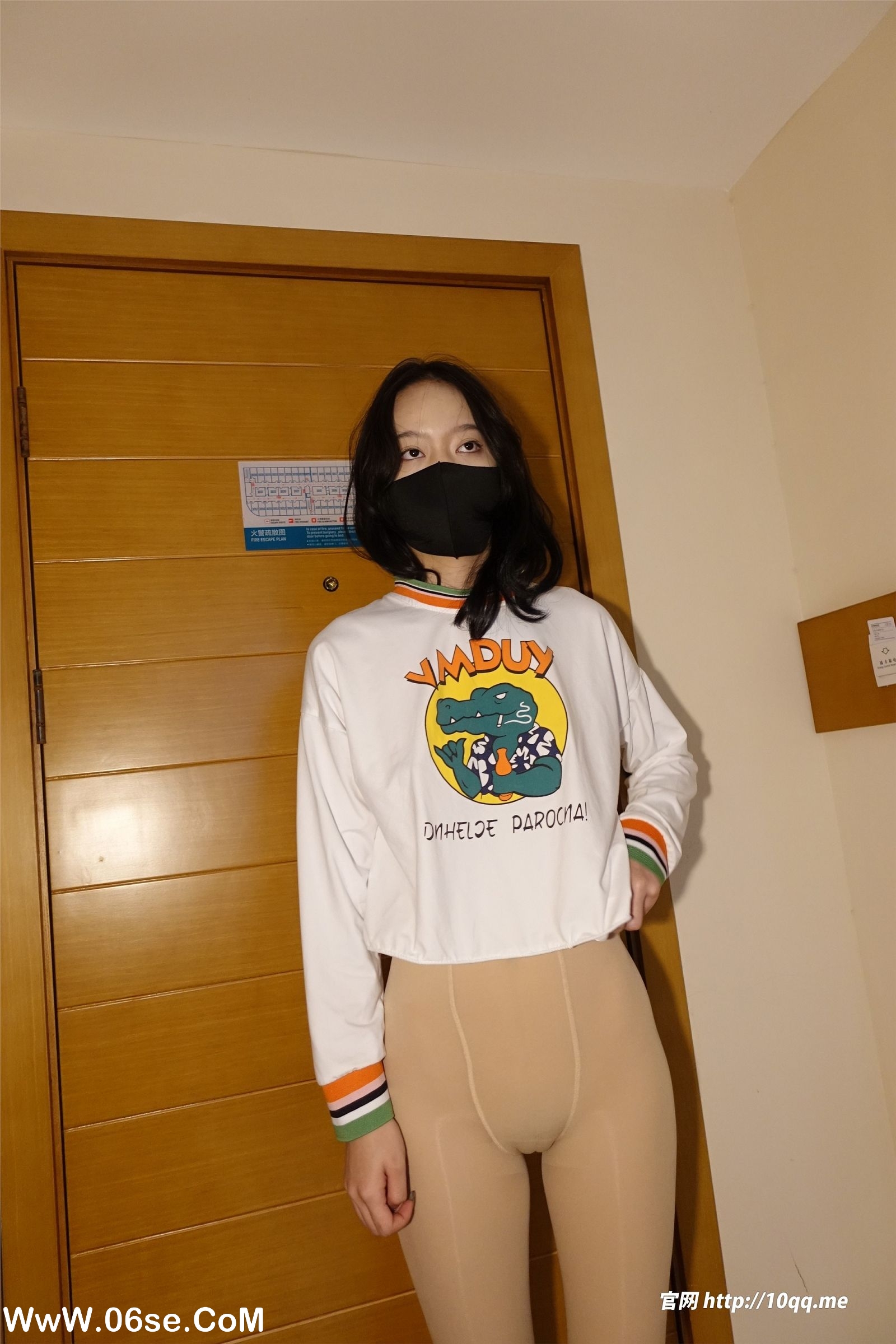 图片[8]-[ROSI写真]口罩系列 2022.12.11 NO.2373-六色网