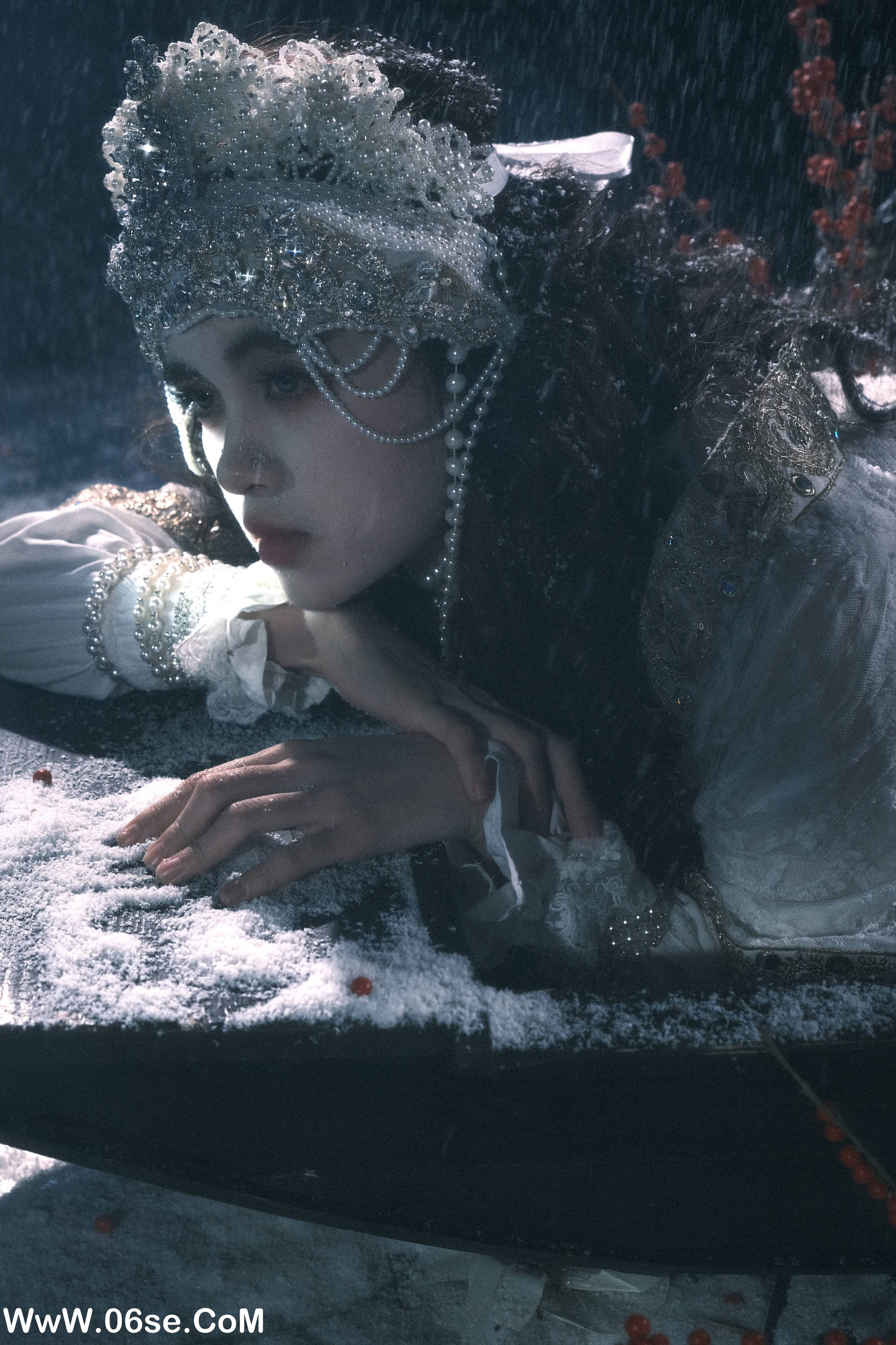 图片[18]-[YITUYU艺图语]2022.12.24 她是龙 Linglingxue_[28+1P／209MB]-六色网