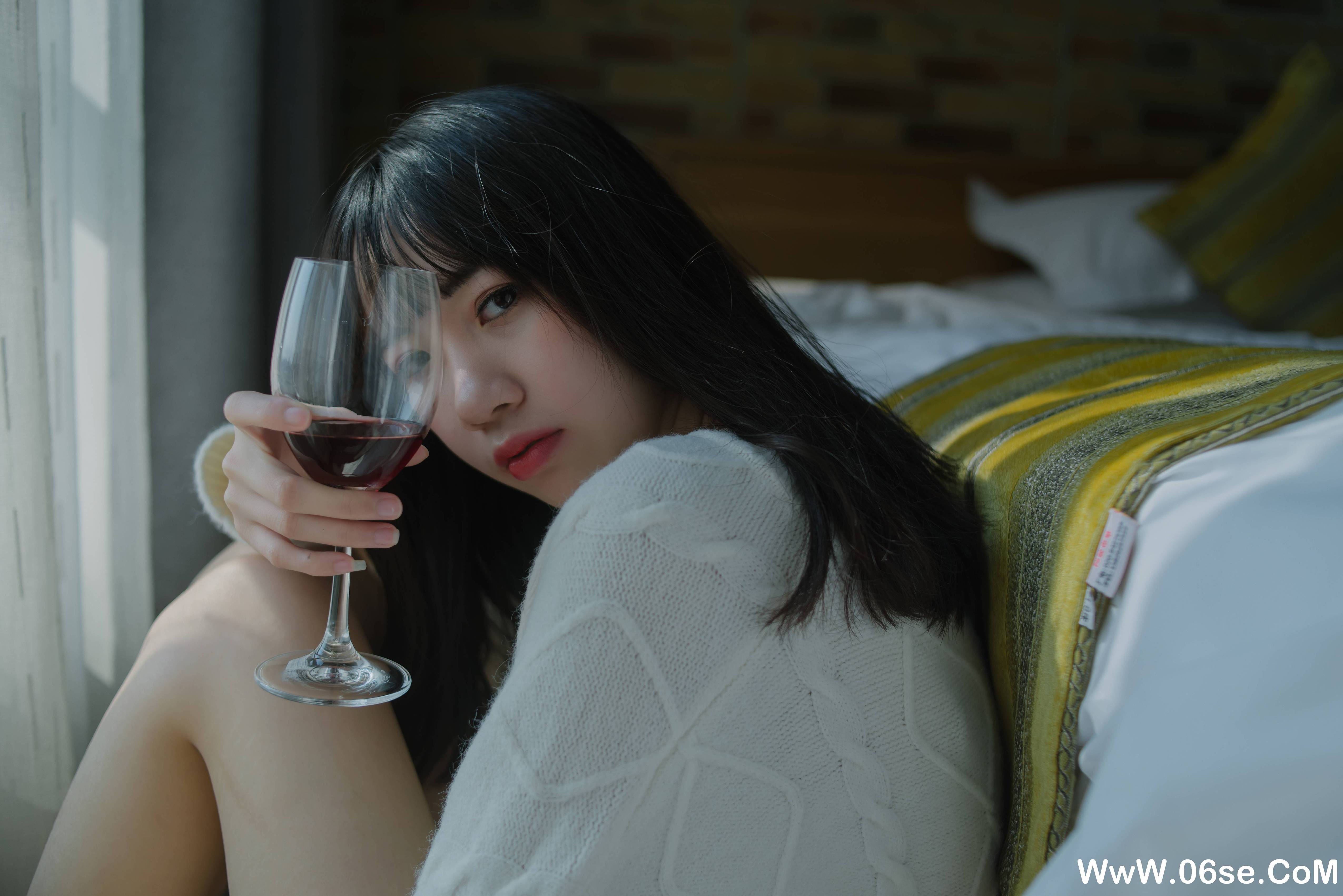 图片[4]-[YITUYU艺图语]2021.07.30 他不爱我 晓君[31+1P／245MB]-六色网