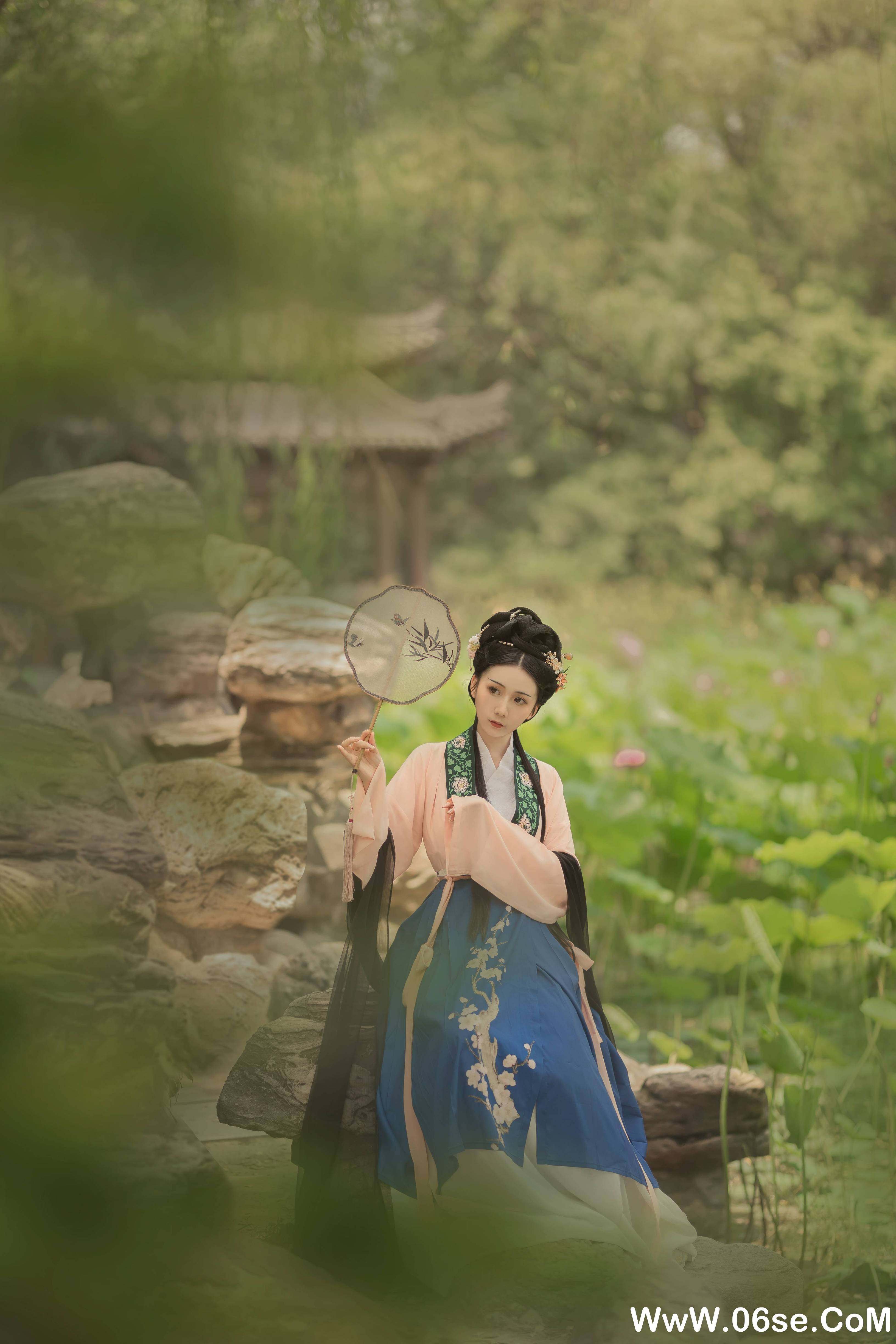 图片[10]-[YITUYU艺图语]2021.12.23 荷叶罗裙 绿绿子[20+1P／106MB]-六色网