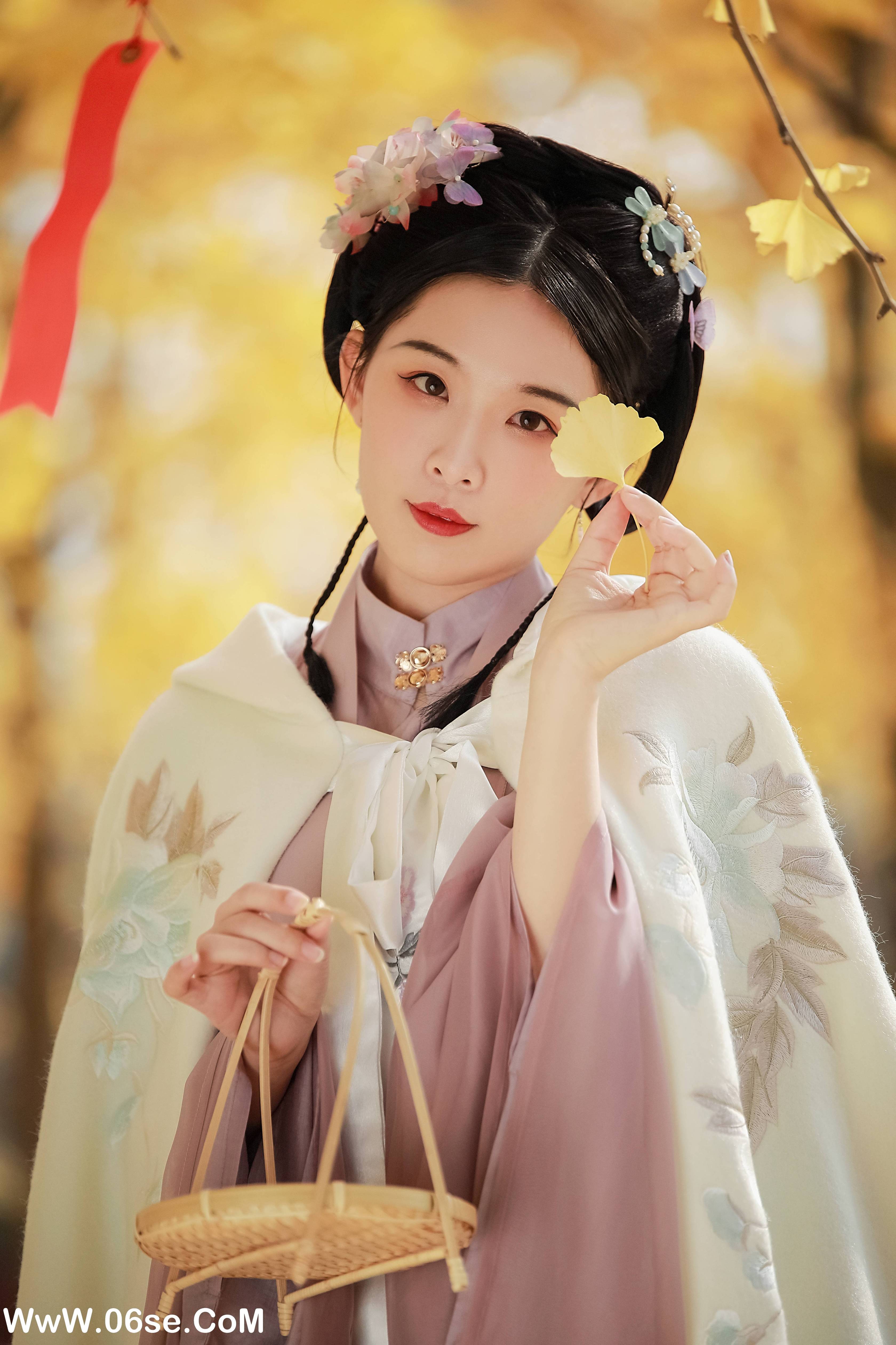 图片[20]-[YITUYU艺图语]2022.06.11 伤别离 _喵喵家的小鱼干_[26P-437.64MB]-六色网