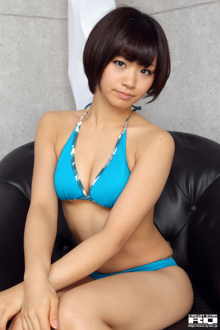 [Image: d56856bd38bff2f0b1ae0.jpg]