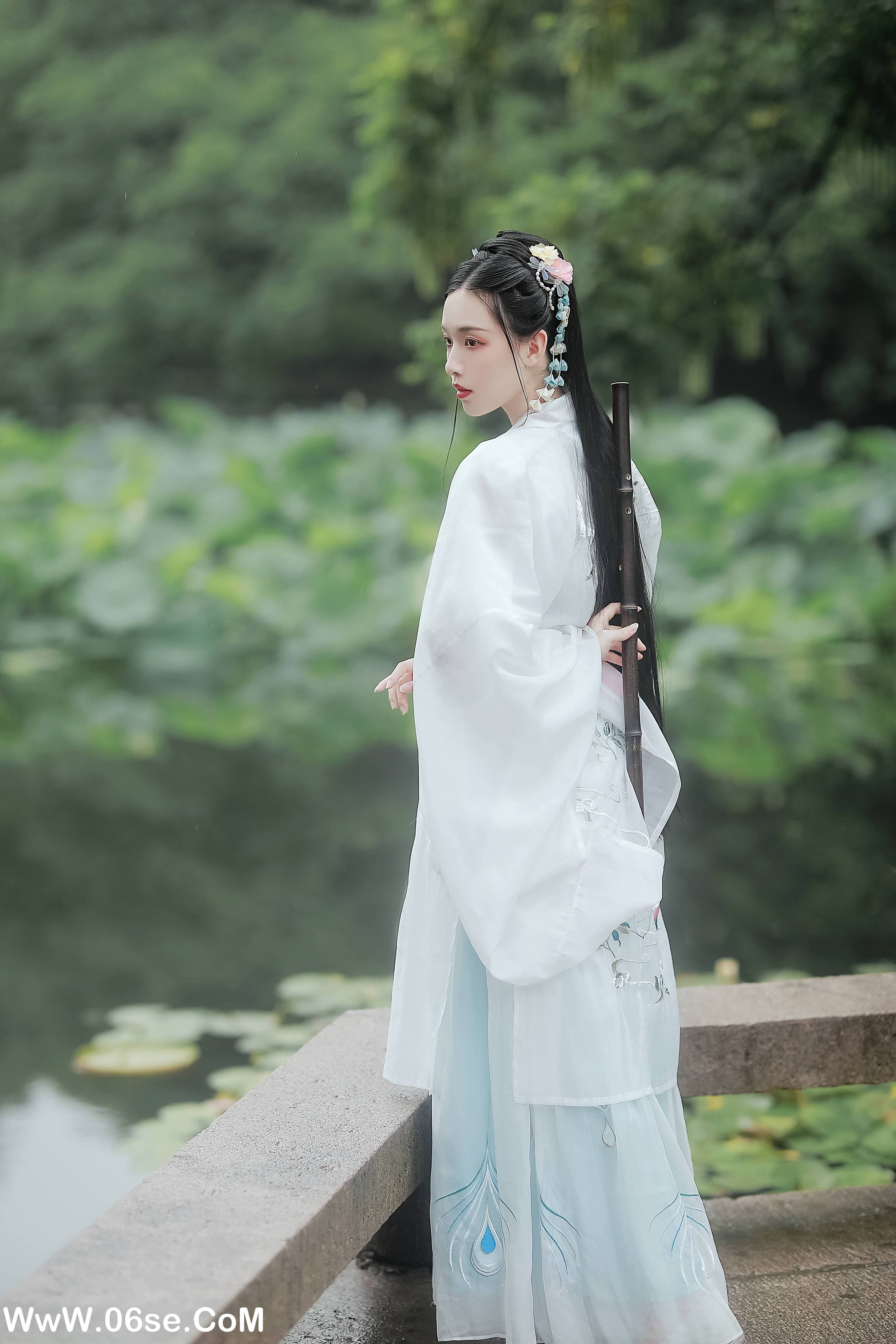 图片[12]-[YITUYU艺图语]2022.06.16 采莲曲 _喵喵家的小鱼干_[23P-402.88MB]-六色网