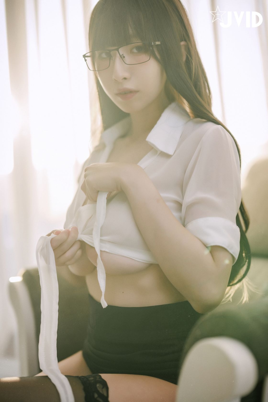[JVID]黎菲儿 色色的、能幹的超巨乳女同事 48