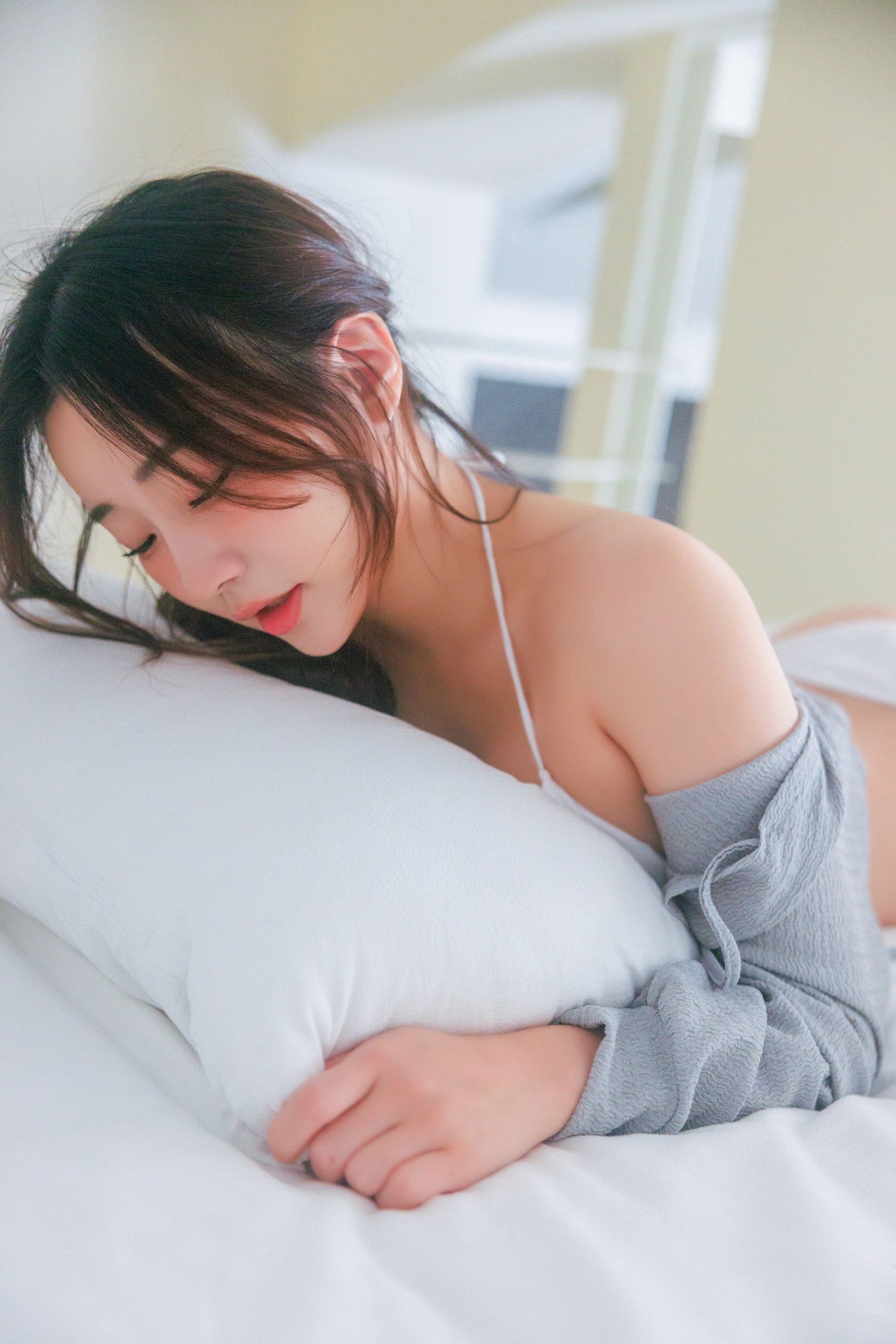Friya 프리야, [SWEETBOX] Vol.06 Photobook Set.02 32