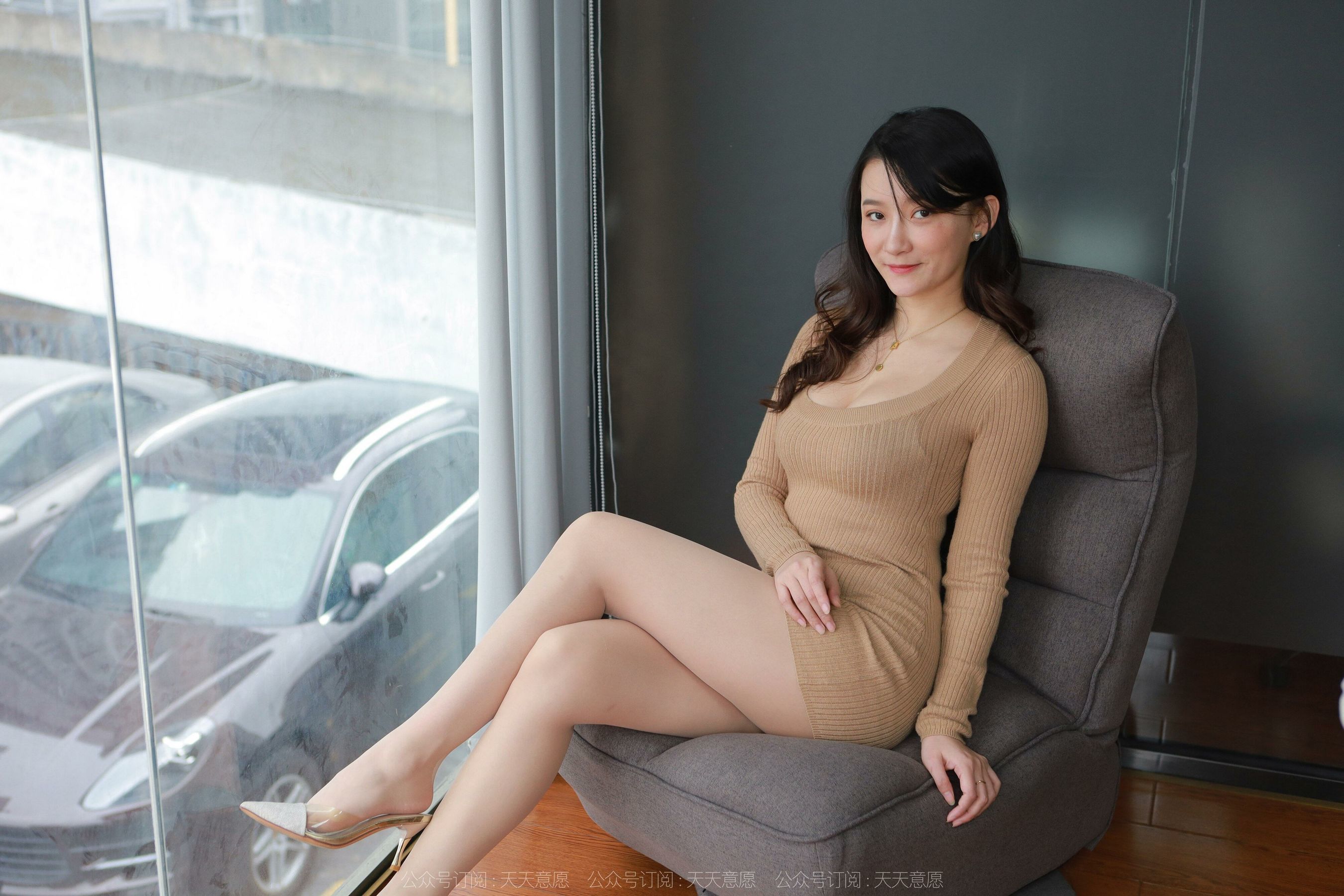 [IESS异思趣向]_模特：秋秋_《事业心很深》-写真图集共91P 1