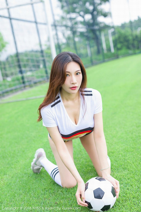 [Image: d5b1578a6170c8956f0df.jpg]