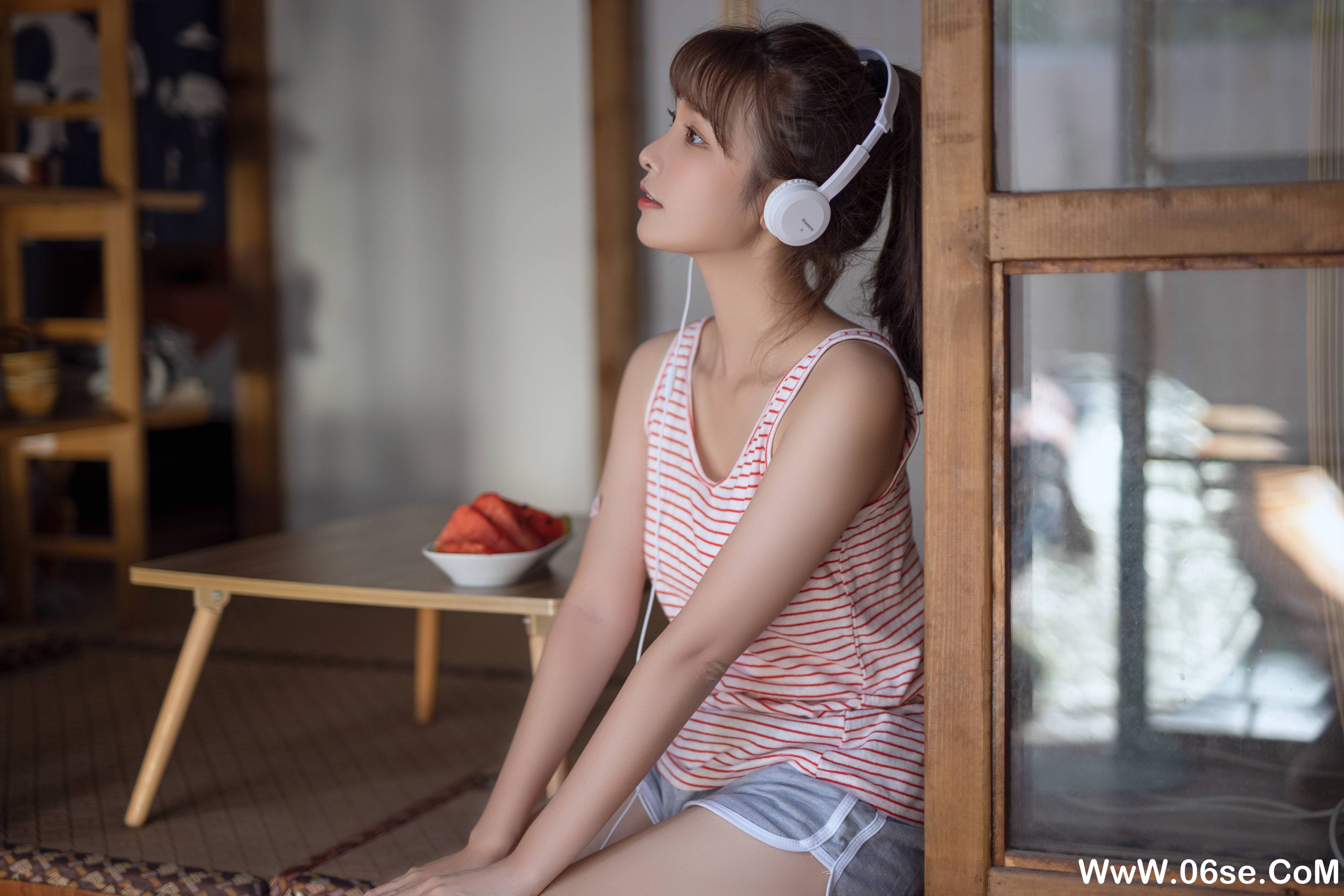 图片[6]-[YITUYU艺图语]2021.08.13 西瓜少女 湘湘[24+1P／217MB]-六色网