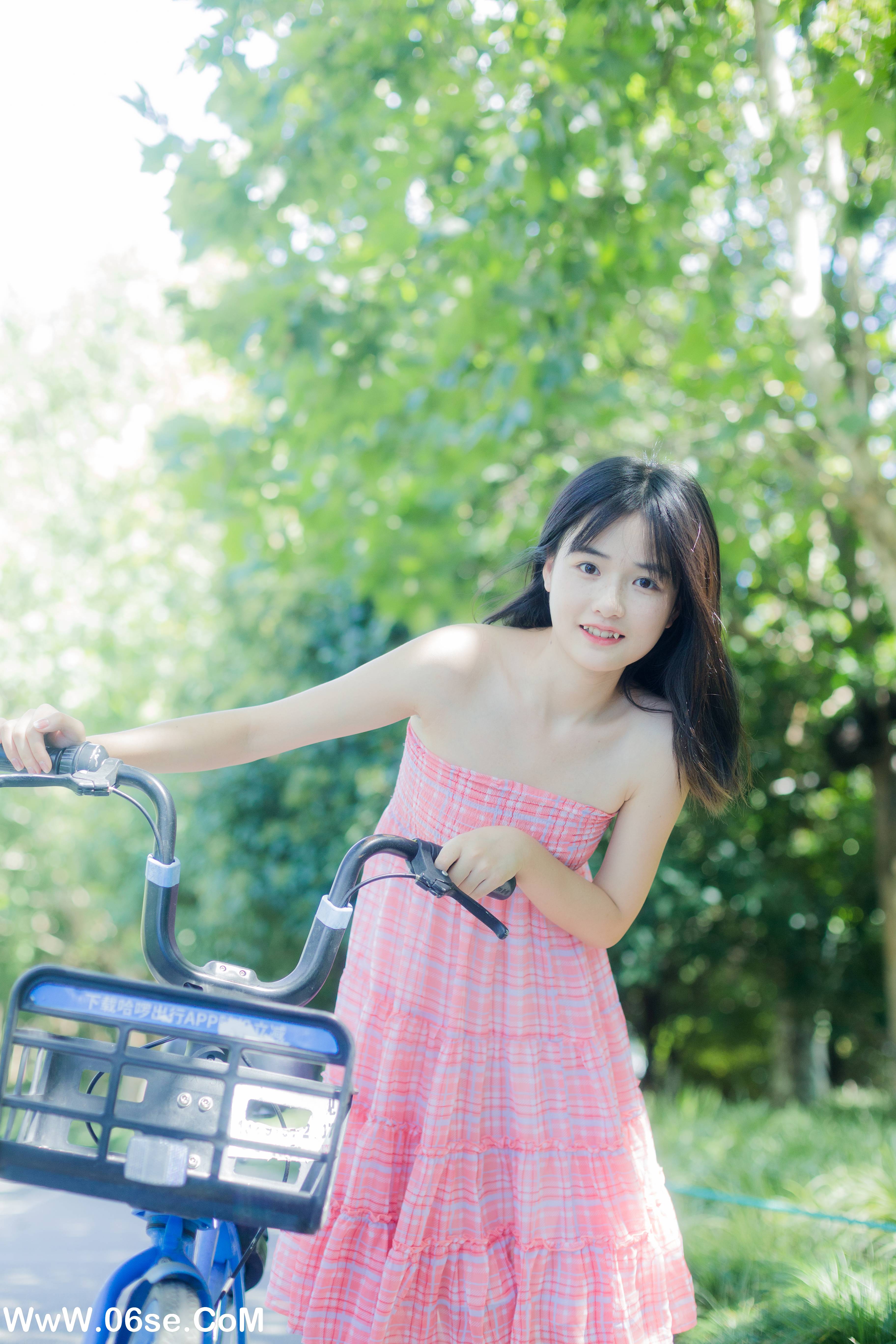 图片[28]-[YITUYU艺图语]2022.10.02 回不去的夏天 小怡妹妹cute[33+1P／378MB]-六色网