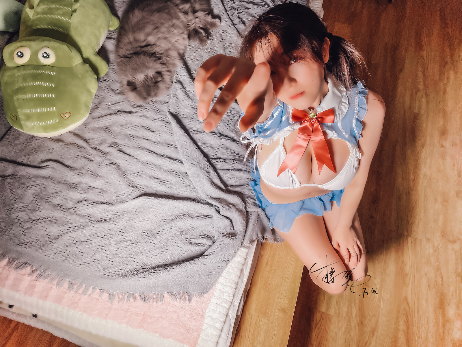 Cosplay 樱晚gigi 蓝色比基尼 13