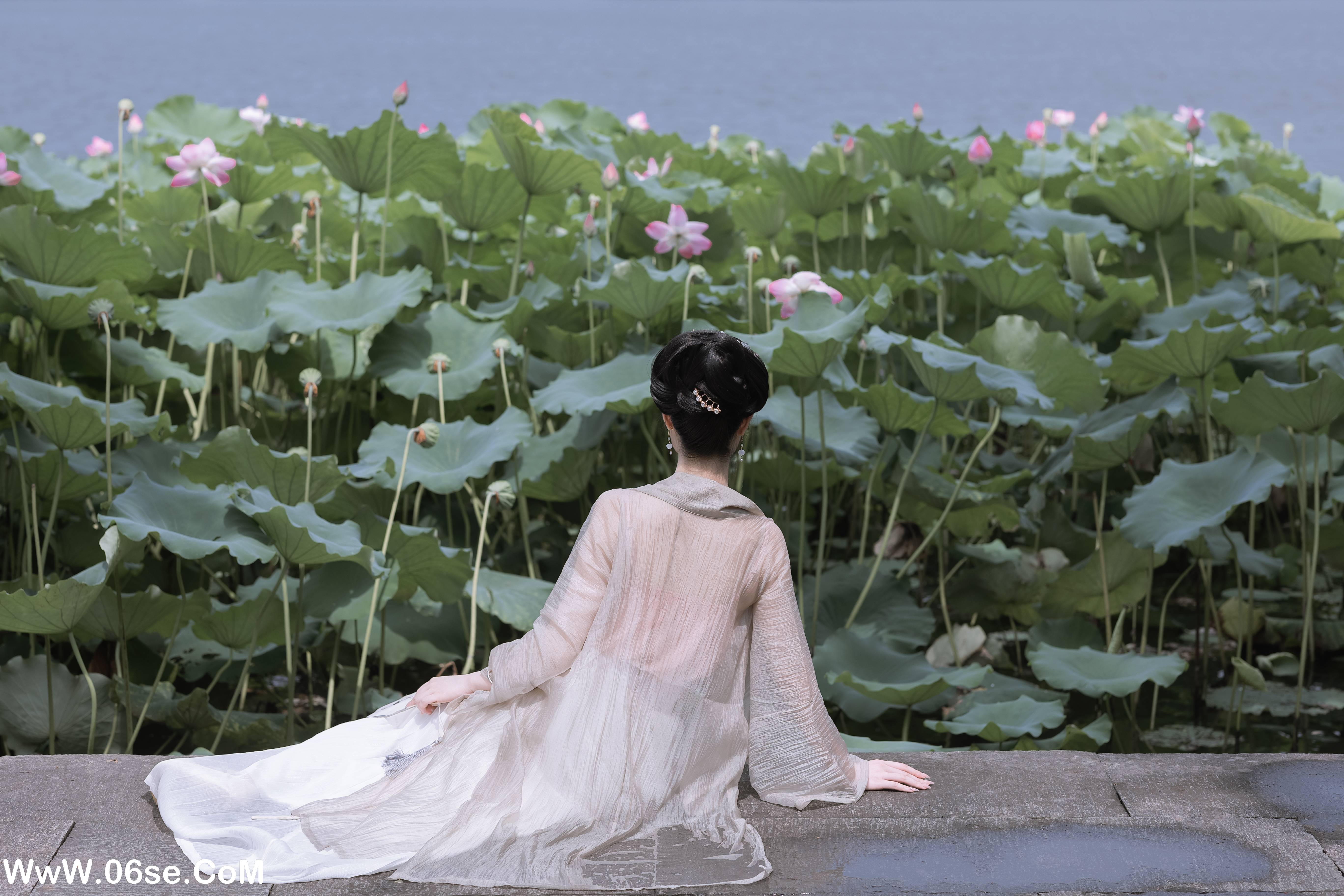 图片[5]-[YITUYU艺图语]2022.09.21 荷香 hannaa[28+1P／233MB]-六色网