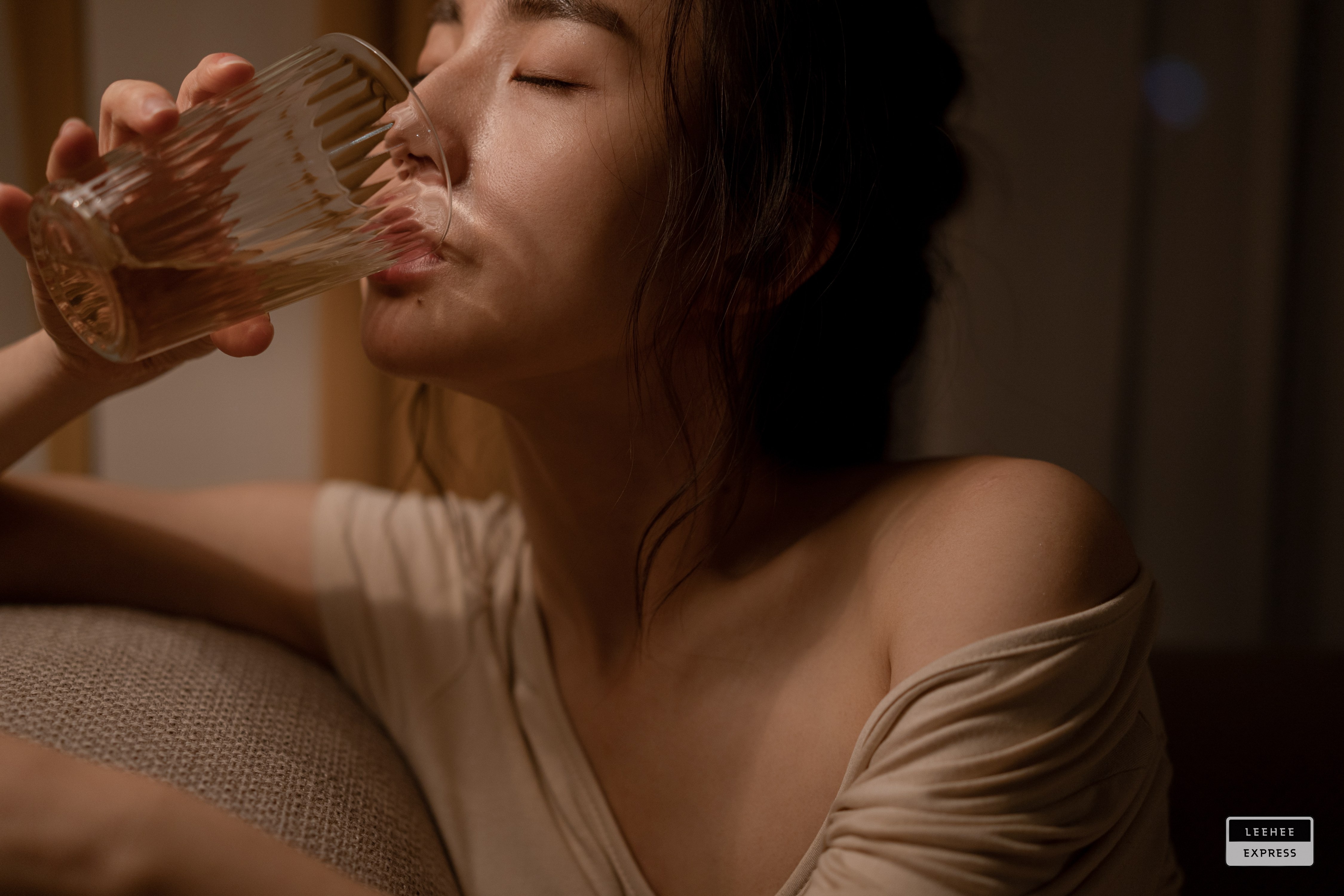 LEEHEE EXPRESS - LEHF-039: Ray (레이) [52P] 32