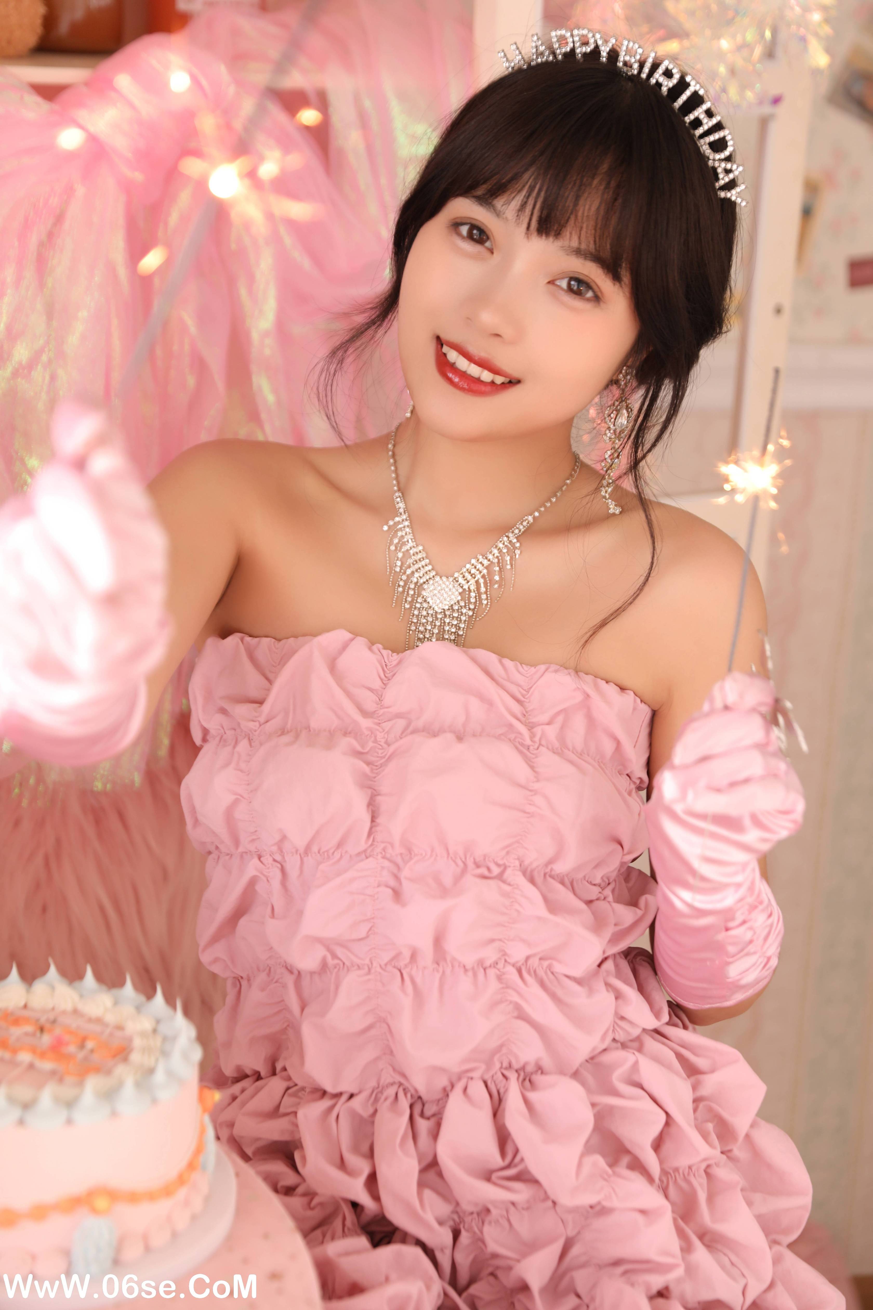 图片[3]-[YITUYU艺图语]2022.10.10 快乐万岁 小薇人儿[26+1P／266MB]-六色网