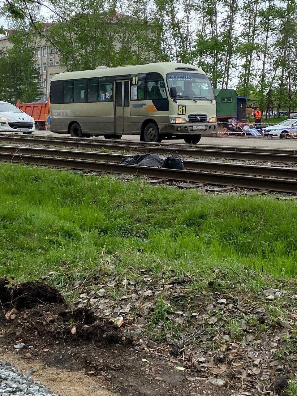 Трамвай насмерть сбил пенсионерку в Хабаровске