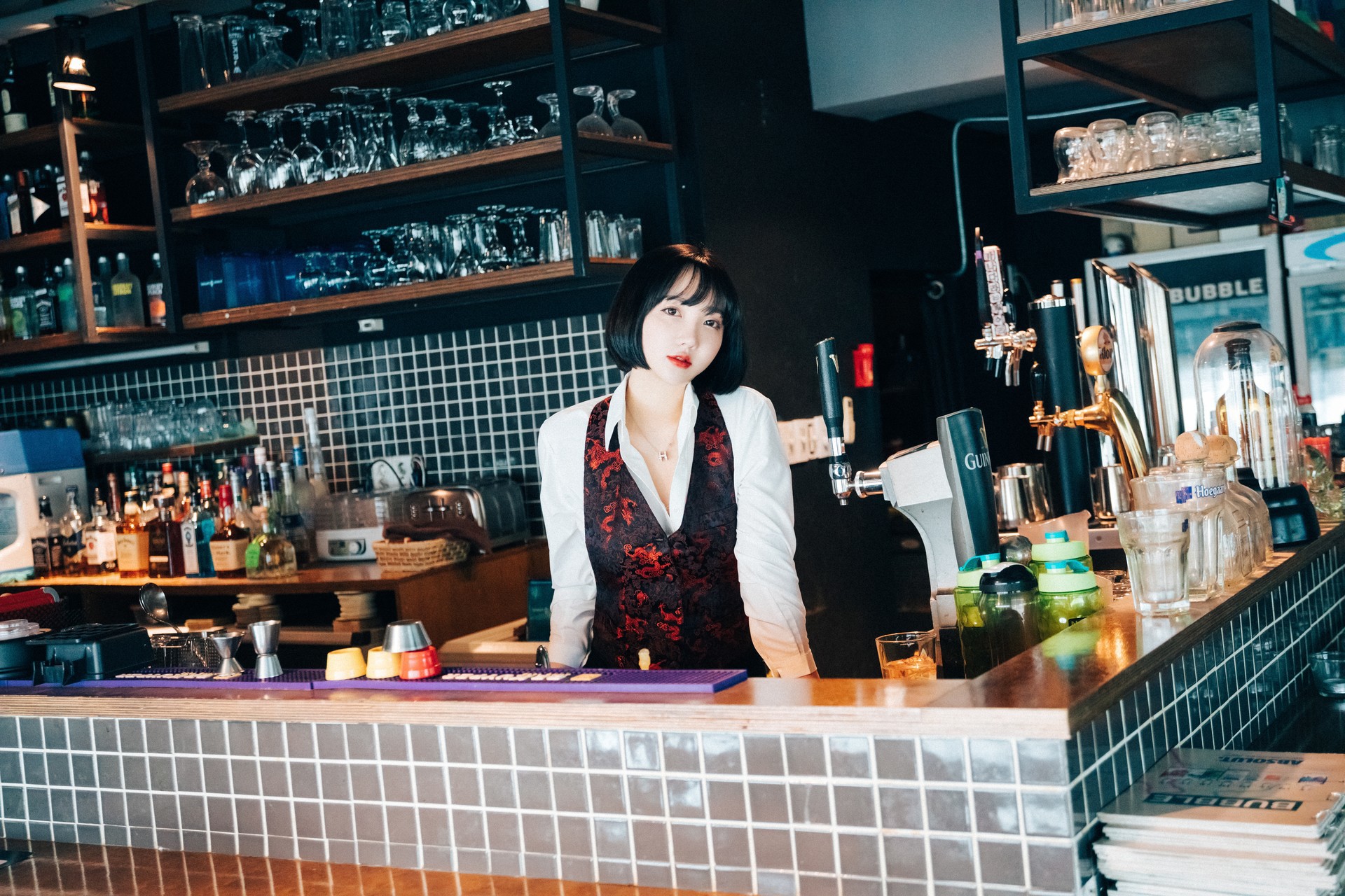 Son Yeeun 손예은, [Loozy] Tainted Love Bar Set.01 1
