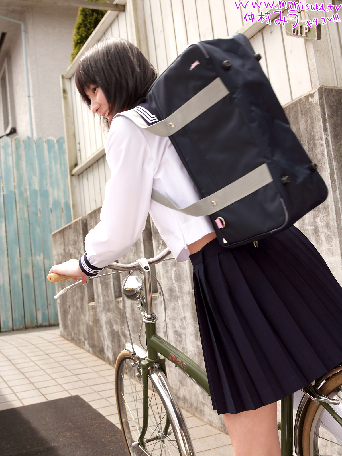 [Image: d6945d943bafa13d7f120.jpg]