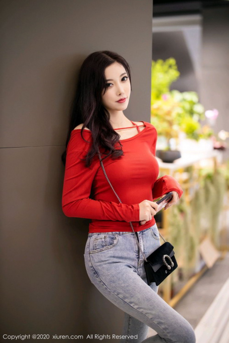 [Image: d6d98bb8aeb9b7a78a57e.jpg]