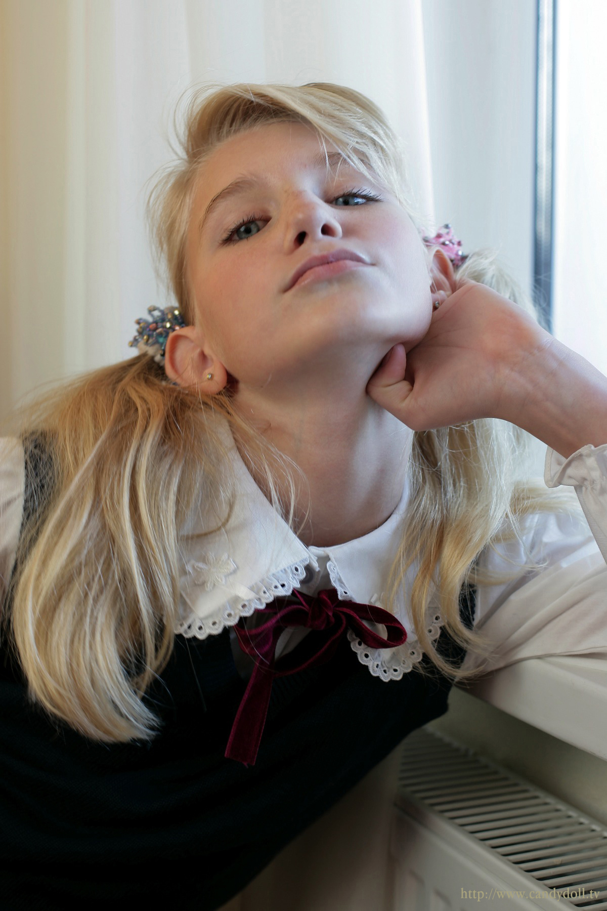 [Image: d6f346cb3e694ed216d53.jpg]