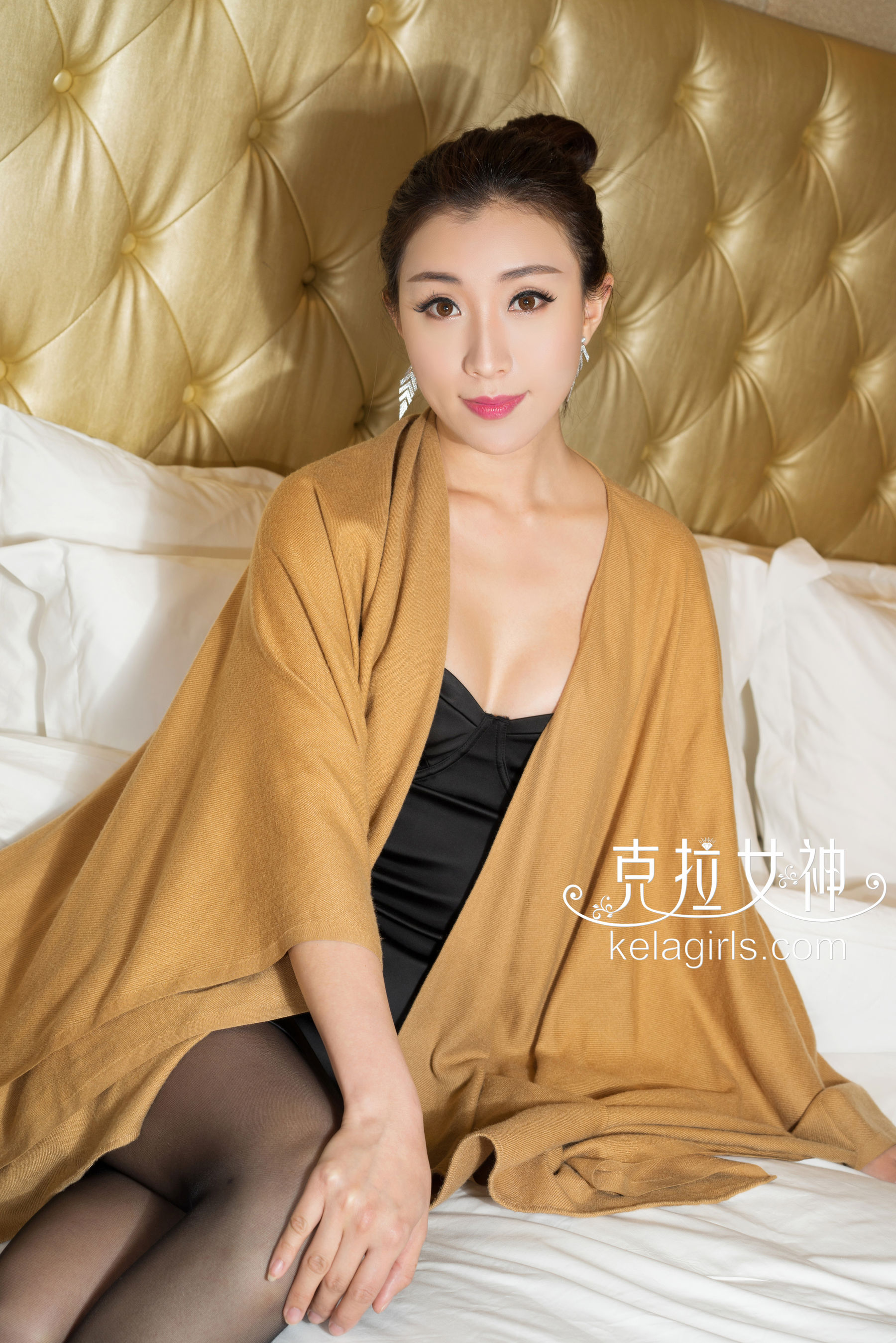 安安《黑丝进阶篇》_[克拉女神]-写真图集共23P 3