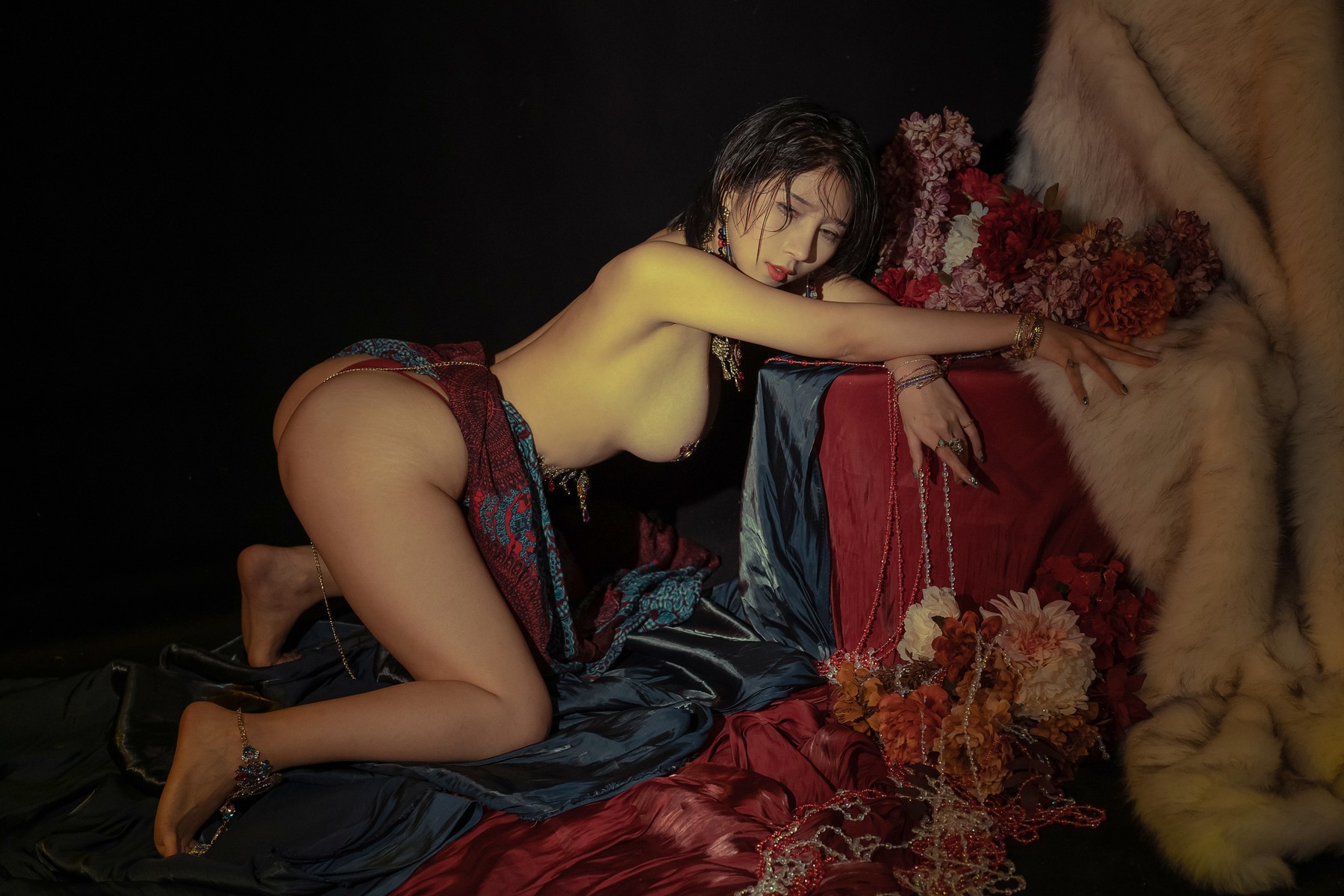 Cosplay 云溪溪 奶桃 Topaz黄宝石 8
