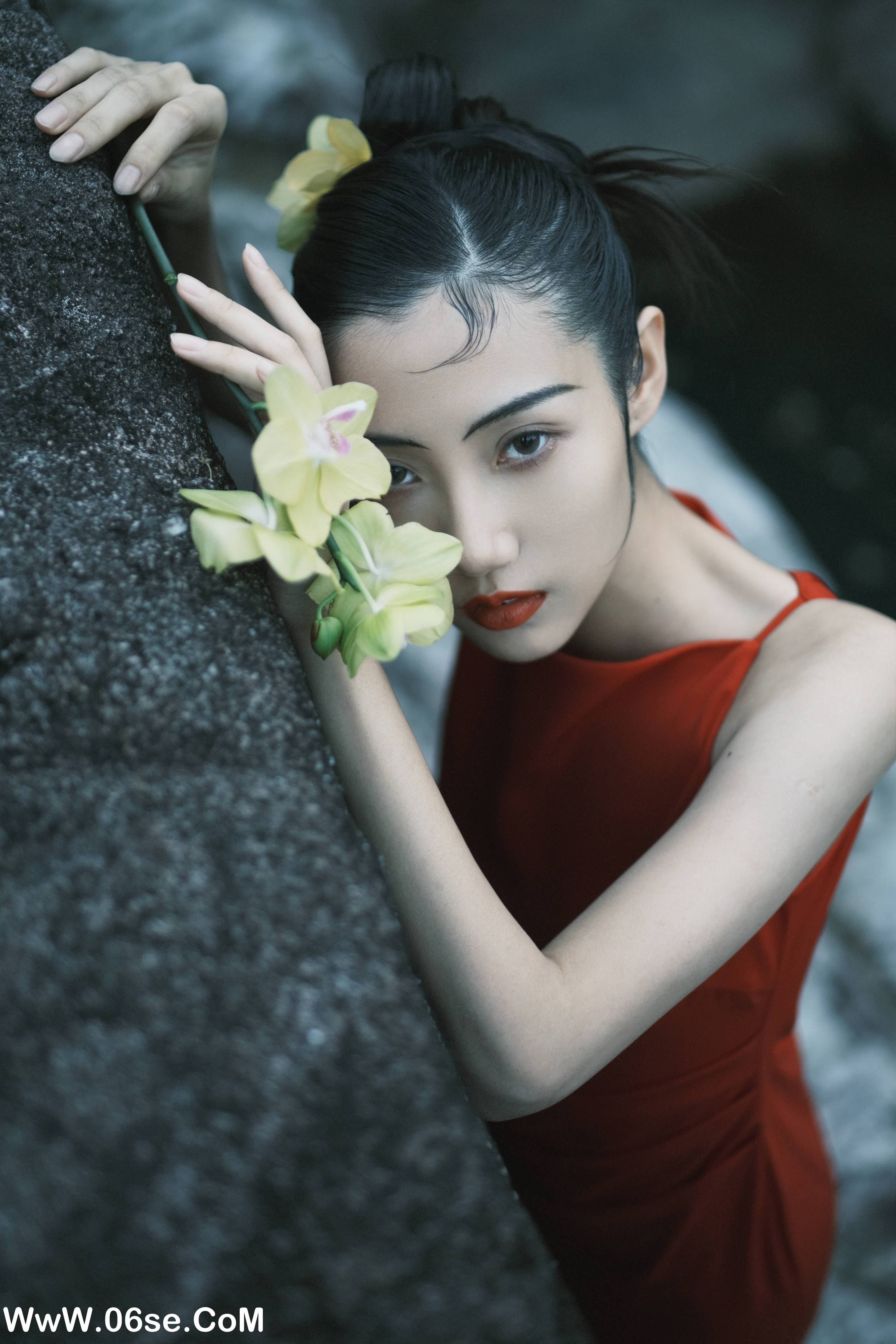 图片[31]-[YITUYU艺图语]2022.11.14 关于红 阿万[46+1P／469MB]-六色网