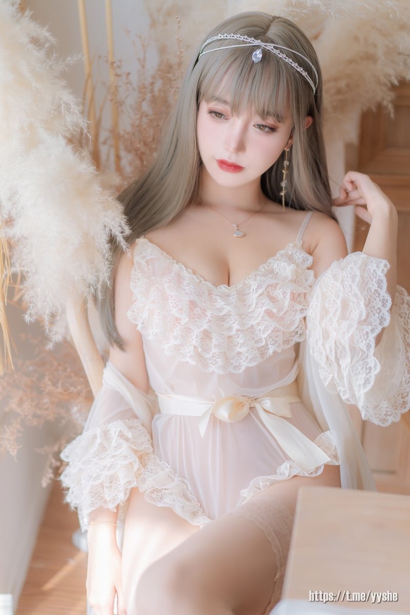 过期米线线喵 - 凡尔赛公主[52P] 40