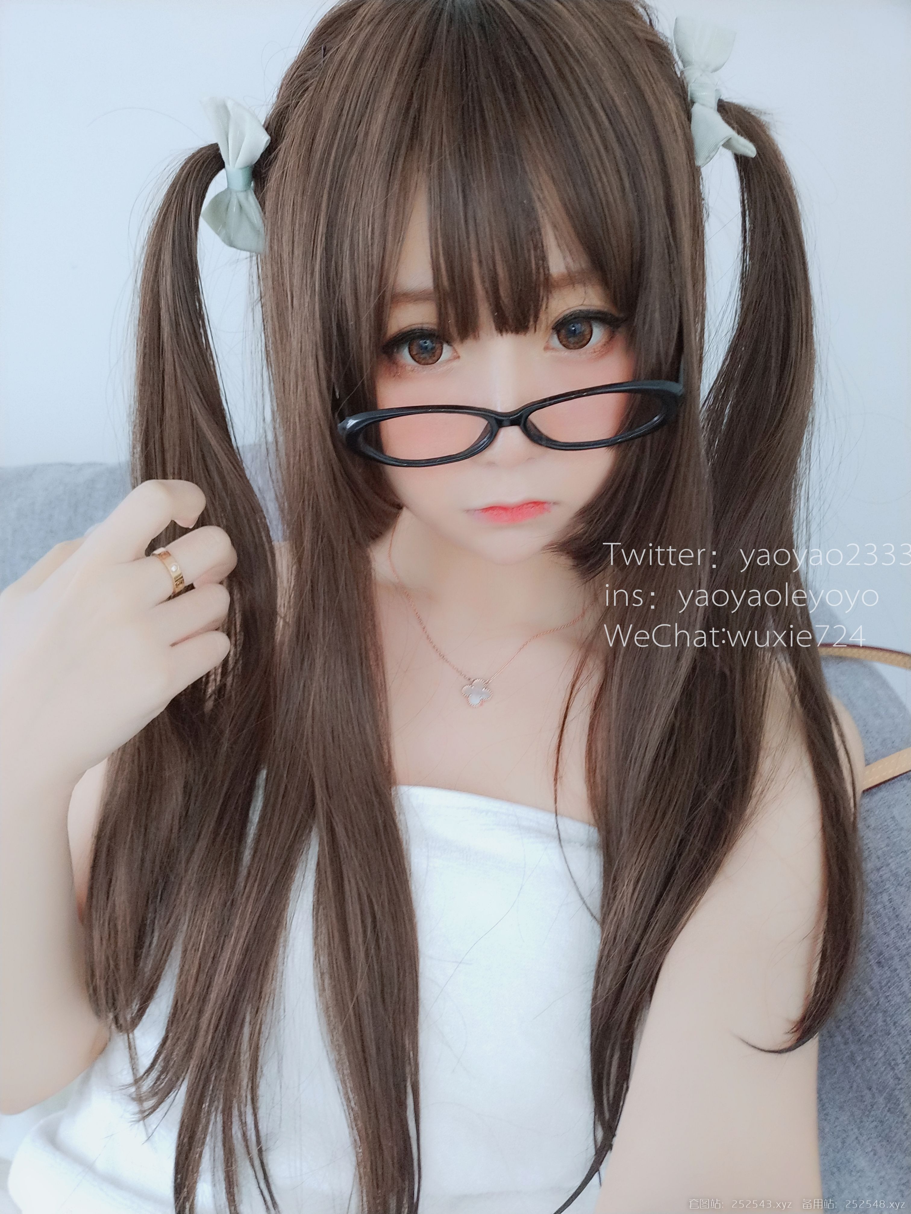 摇摇乐yoyo-浴巾篇 [48P] 12