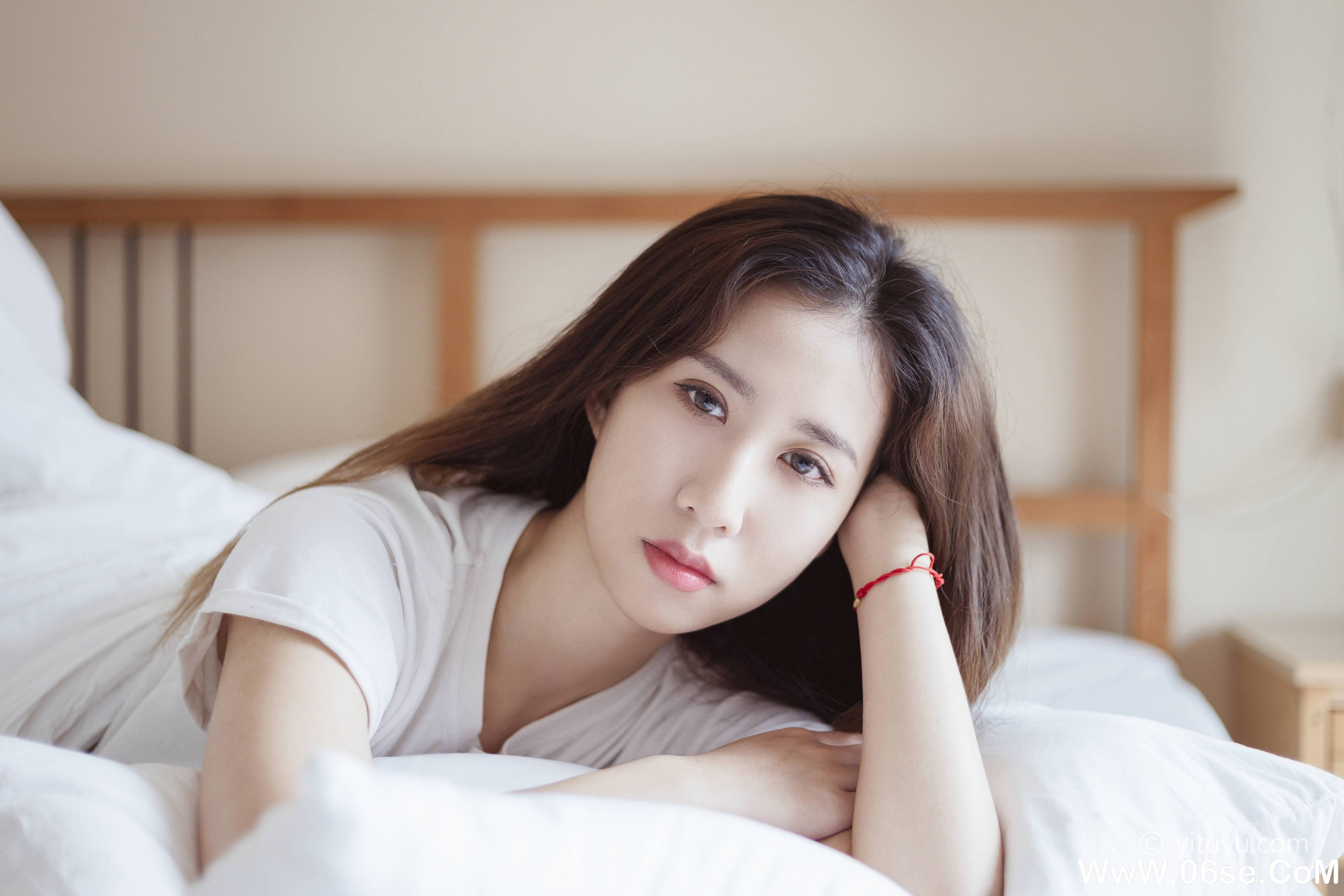 图片[11]-[YITUYU艺图语]2021.07.07 独自醒来 Jenny[35P／378MB]-六色网