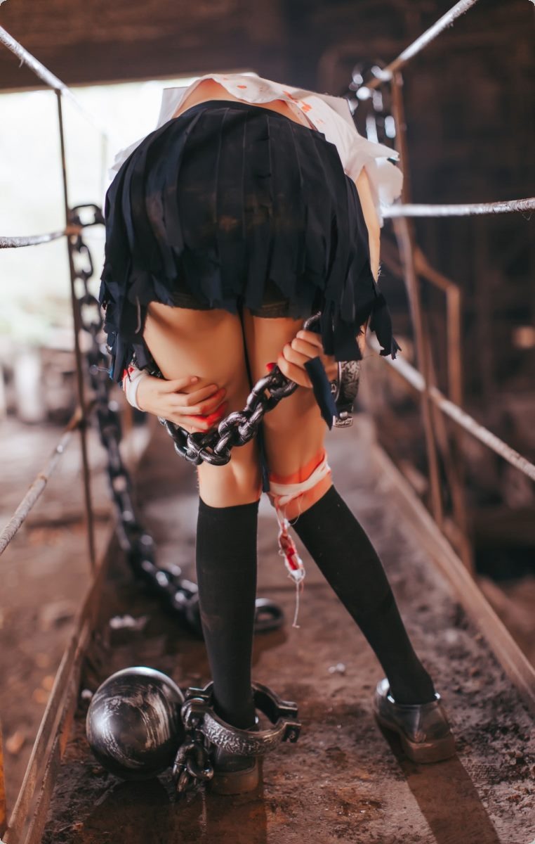 [Cos]疯猫ss- 被囚禁的少女[44P] 5