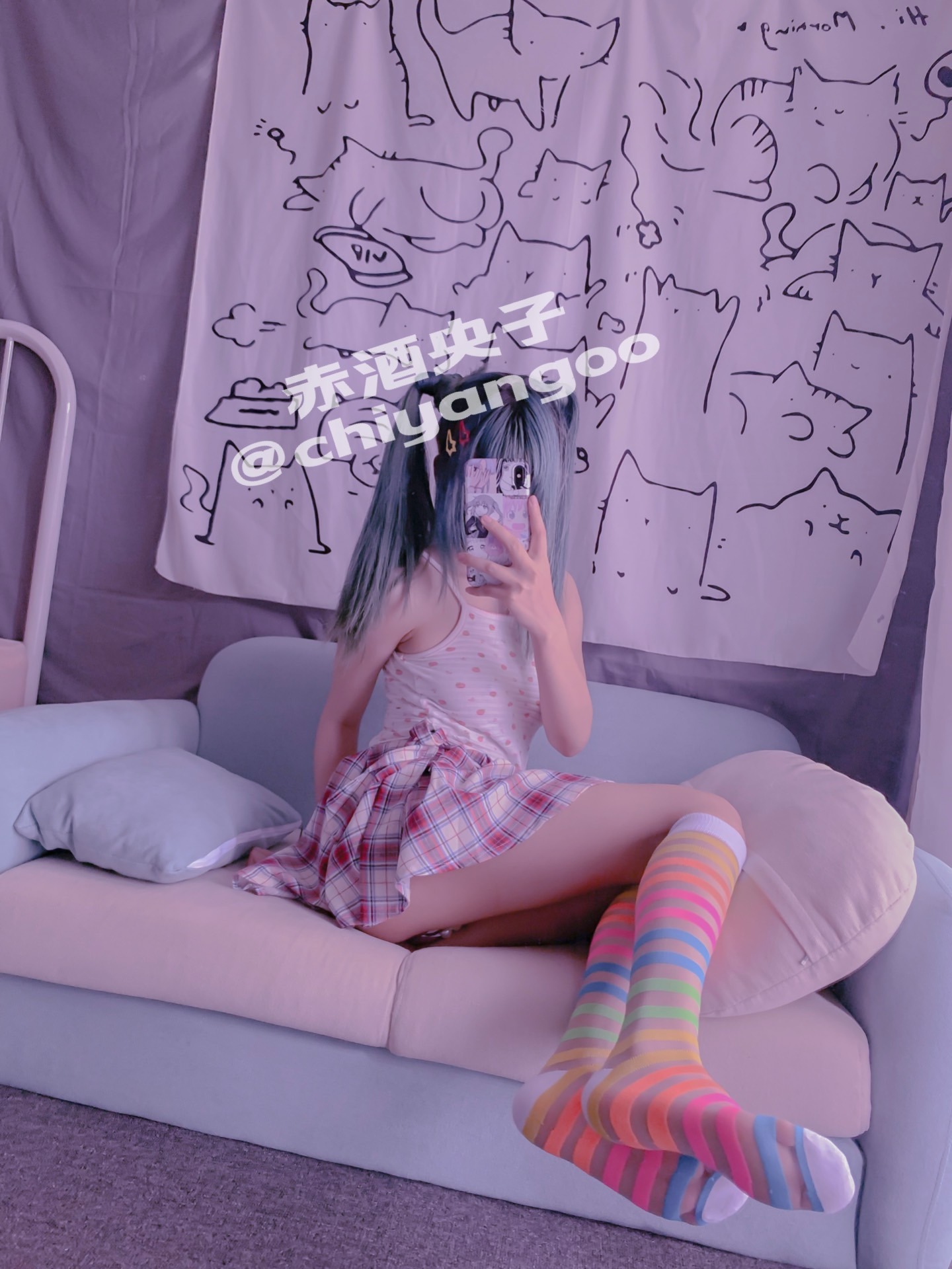 赤酒姬-004-彩虹袜格子裙[21P] 10