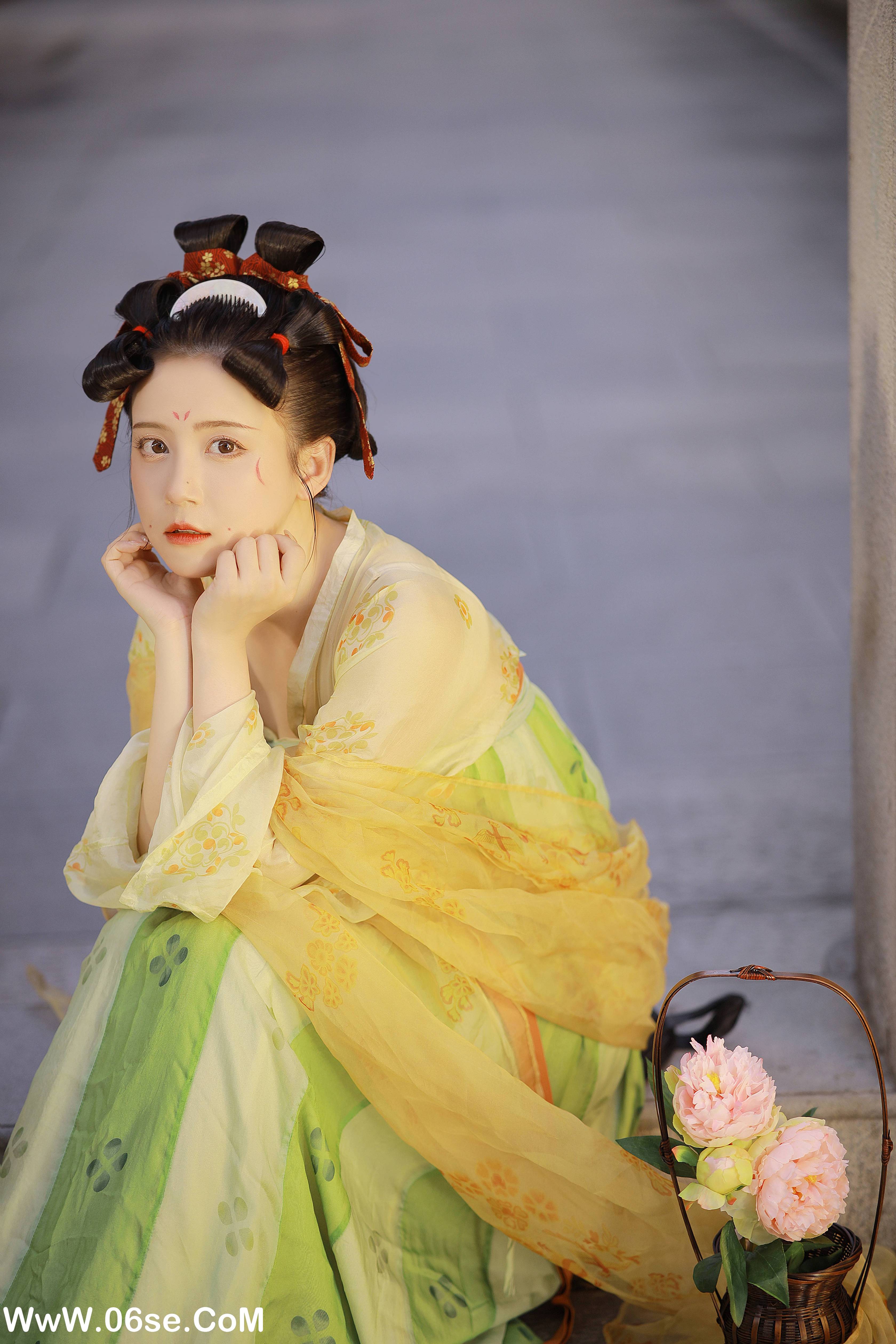图片[23]-[YITUYU艺图语]2022.09.26 豆蔻 大写的VK[24+1P／193MB]-六色网