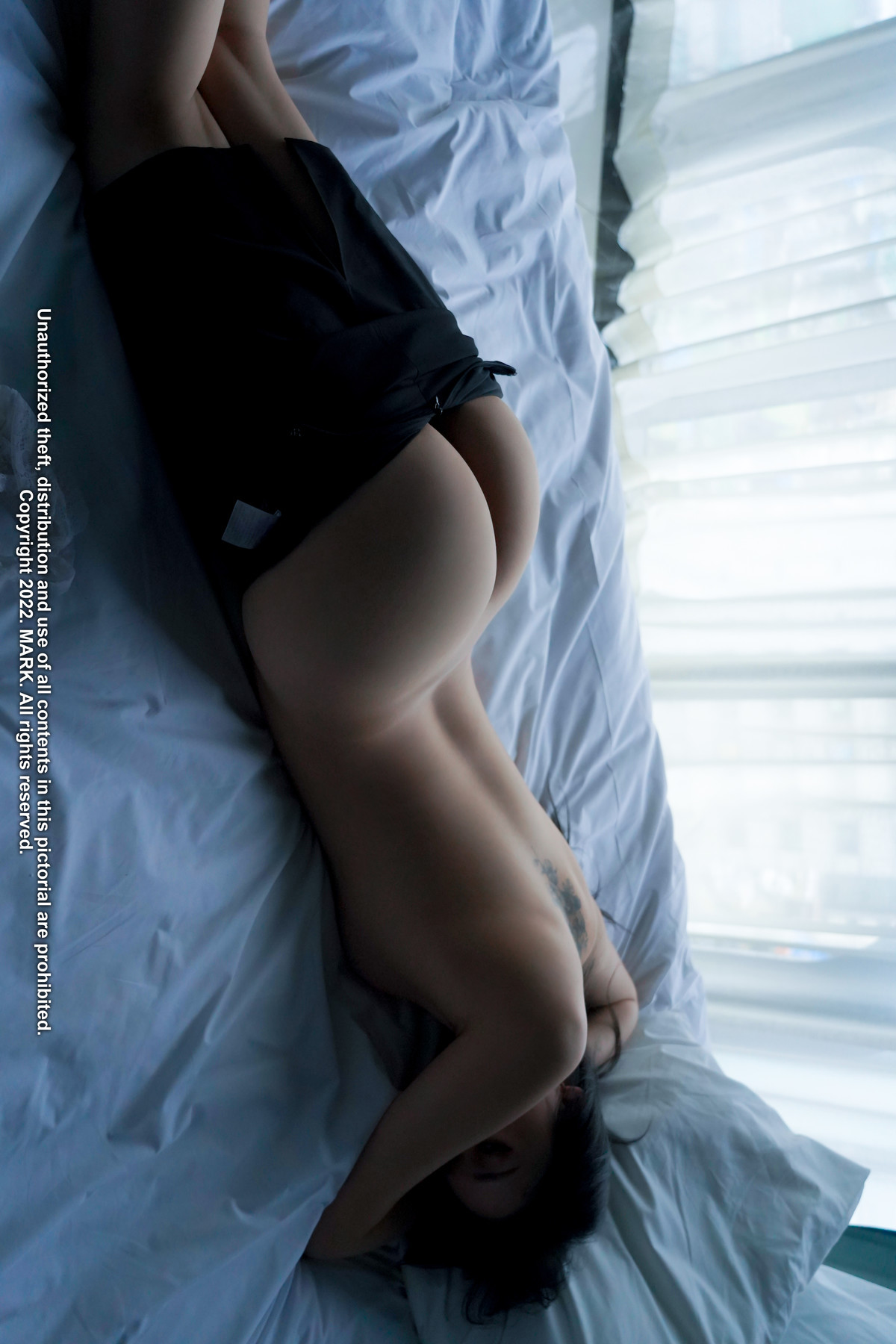 Inah 이나, [Lilynah] Vol.02 Inah x Mark Set.03 3