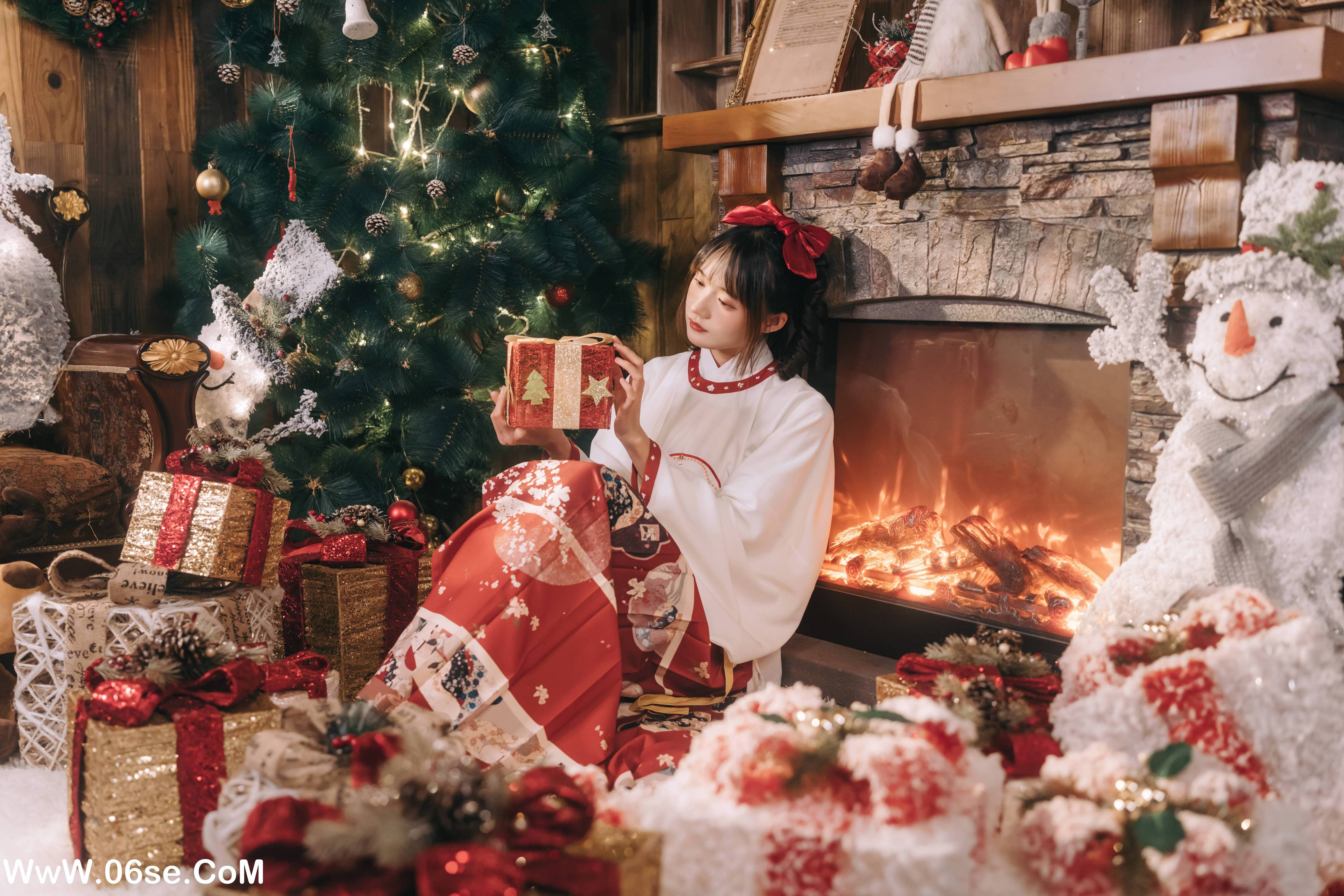 图片[19]-[YITUYU艺图语]2022.12.27 汉洋折衷的圣诞 兔子Zzz不吃胡萝卜[28+1P／194MB]-六色网