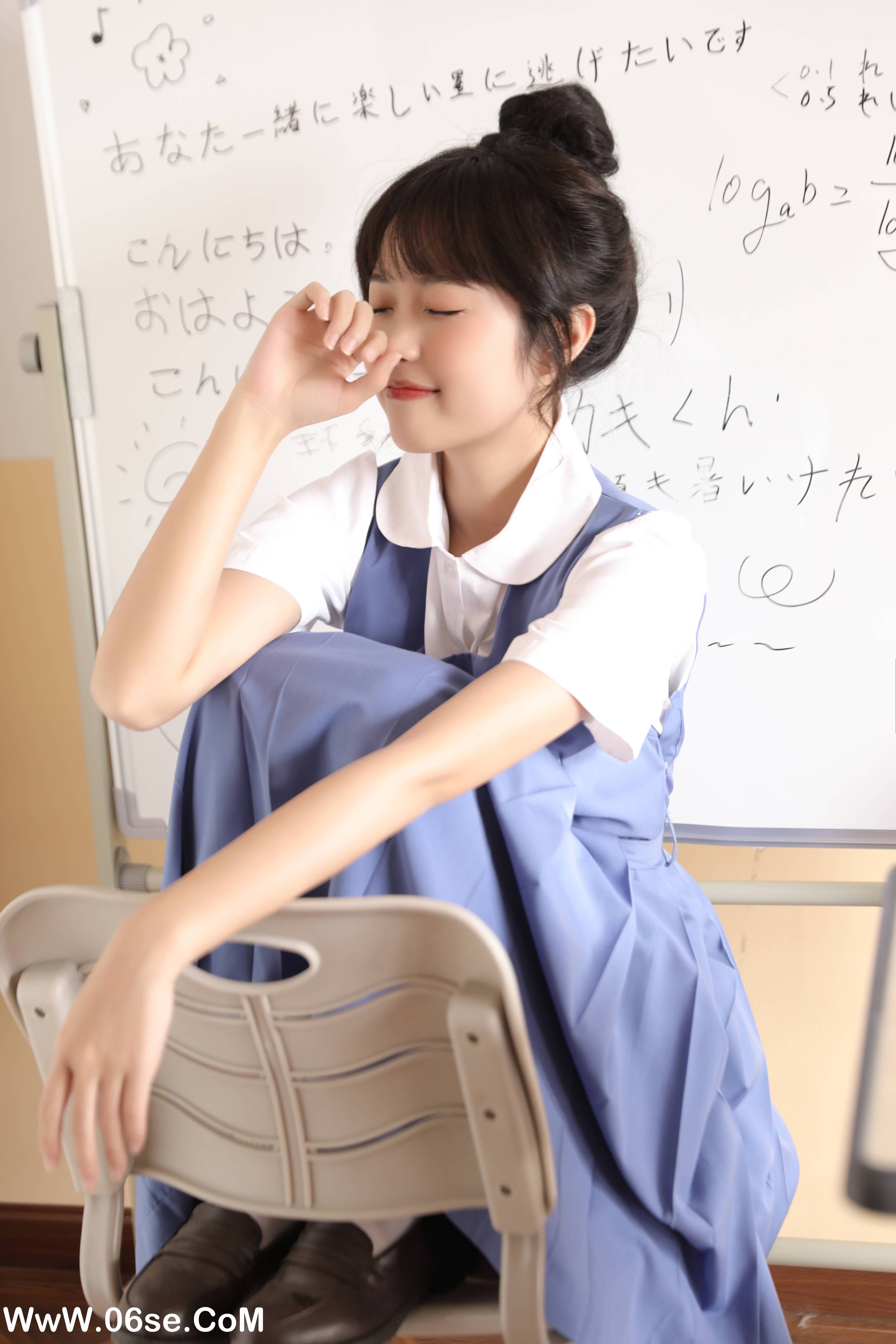 图片[9]-[YITUYU艺图语]2022.10.05 青春笑忘书 小薇人儿[37+1P／377MB]-六色网