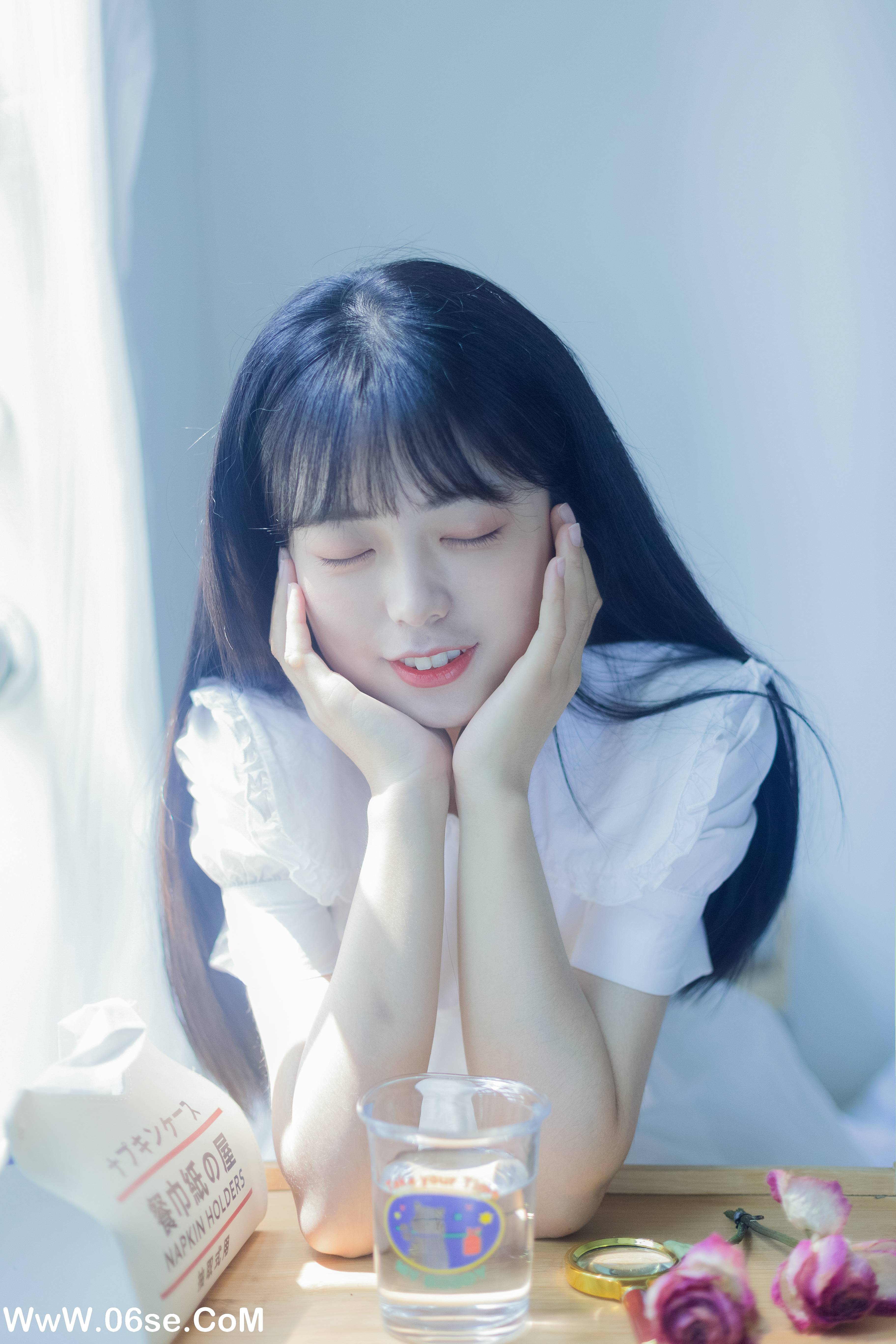 图片[21]-[YITUYU艺图语]2022.08.06 白日梦 可爱泡泡呀[34+1P／301MB]-六色网