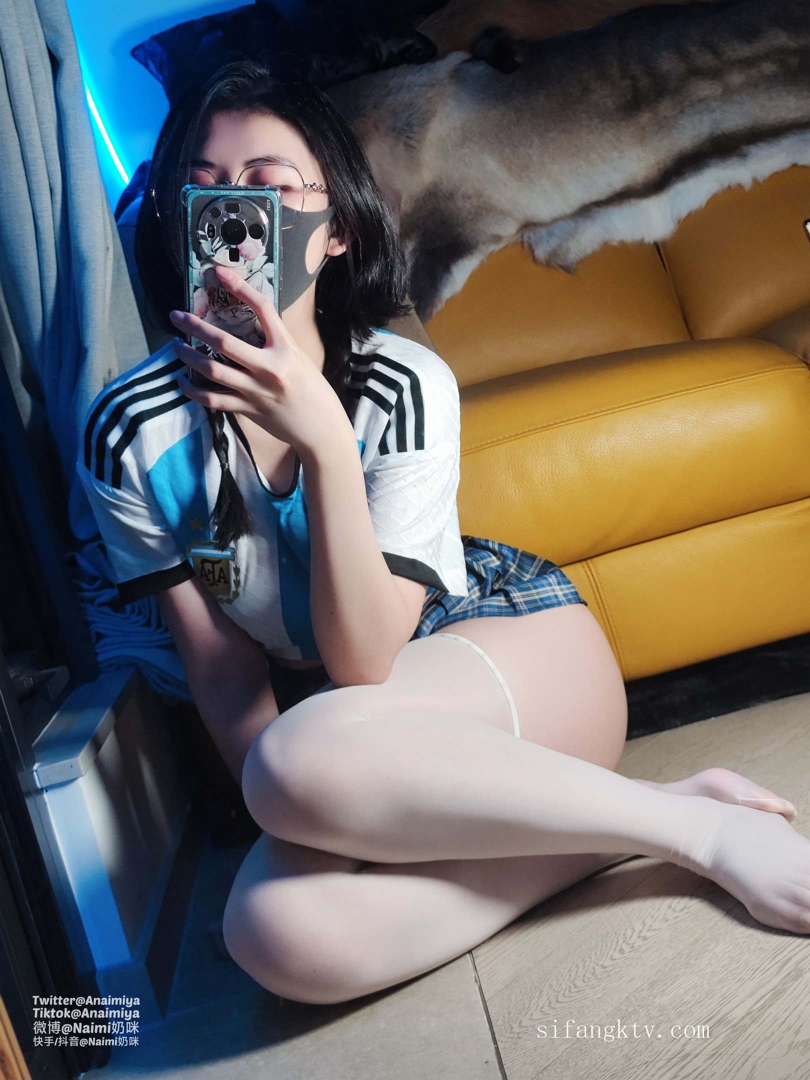 推特网红 奶咪 世界杯裸舞 修女自插 6