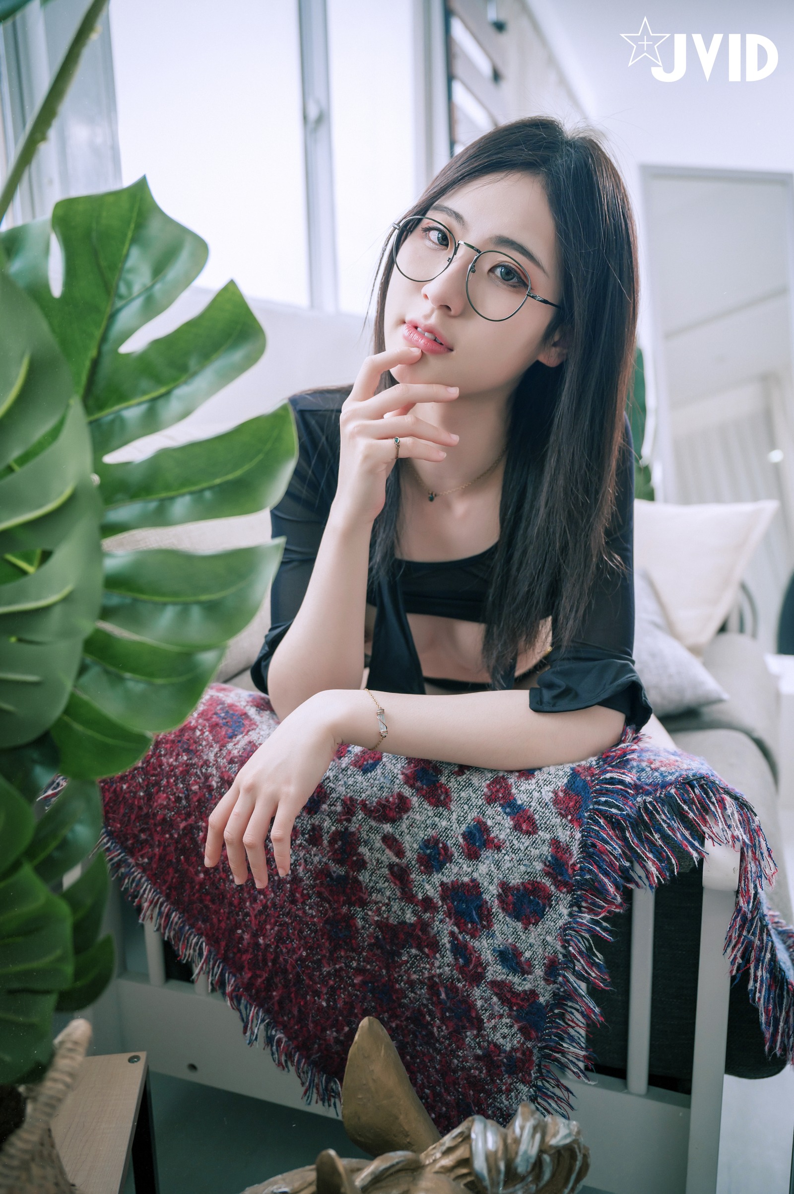 JVID 阿黎 - 暗黑空姐 12
