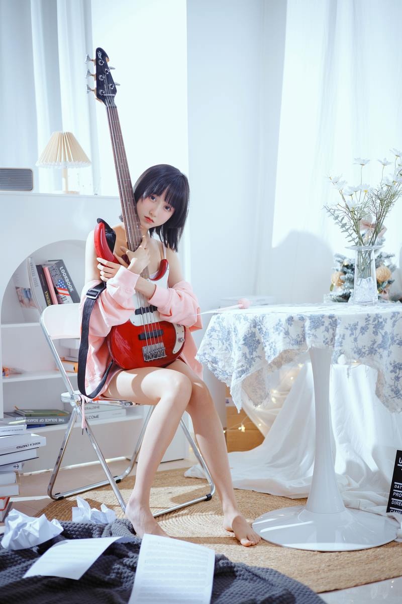 [Cos]木绵绵 - 贝斯与妹妹 [53P] 50
