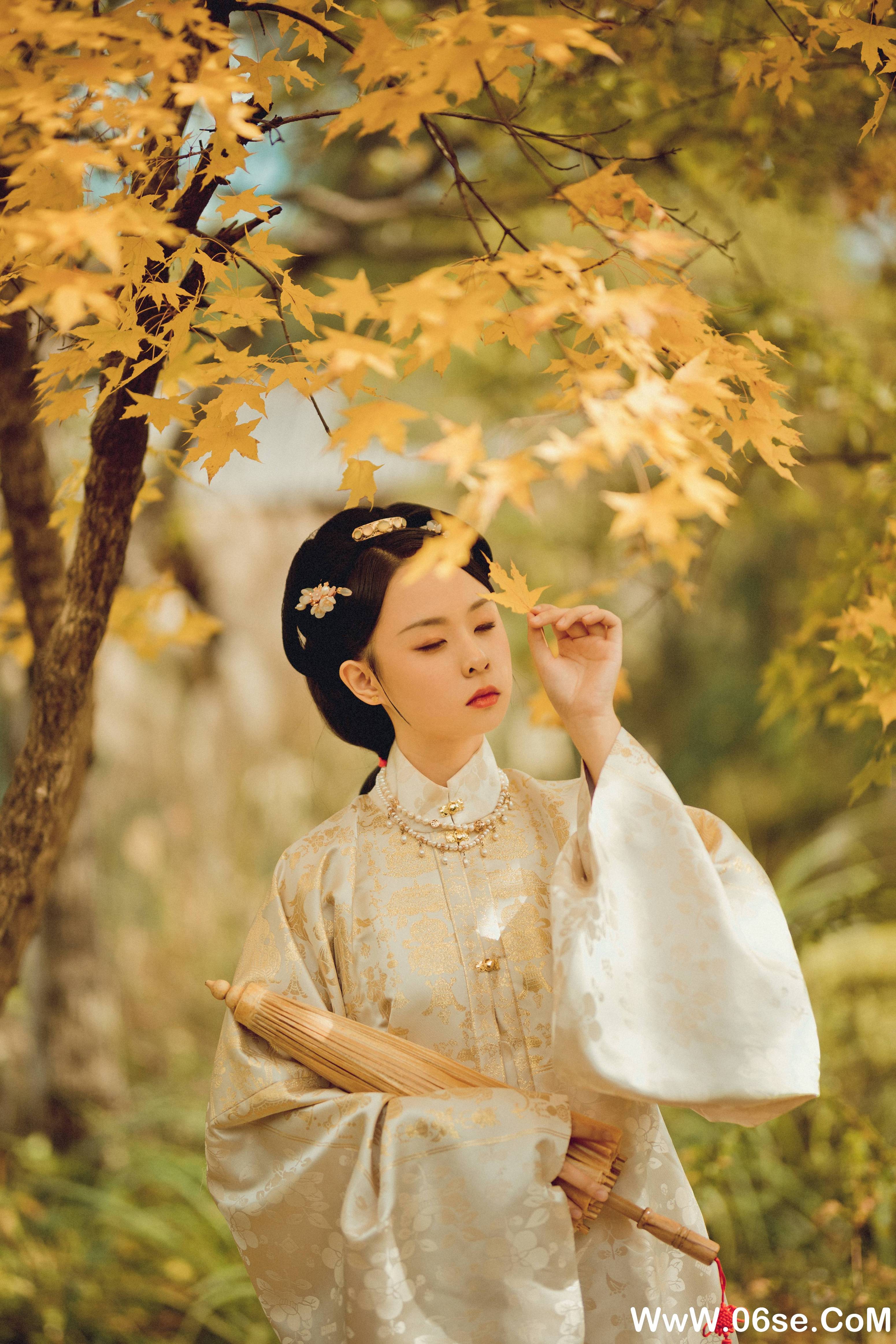 图片[18]-[YITUYU艺图语]2021.09.03 寻枫 冯友薇[28+1P／389MB]-六色网