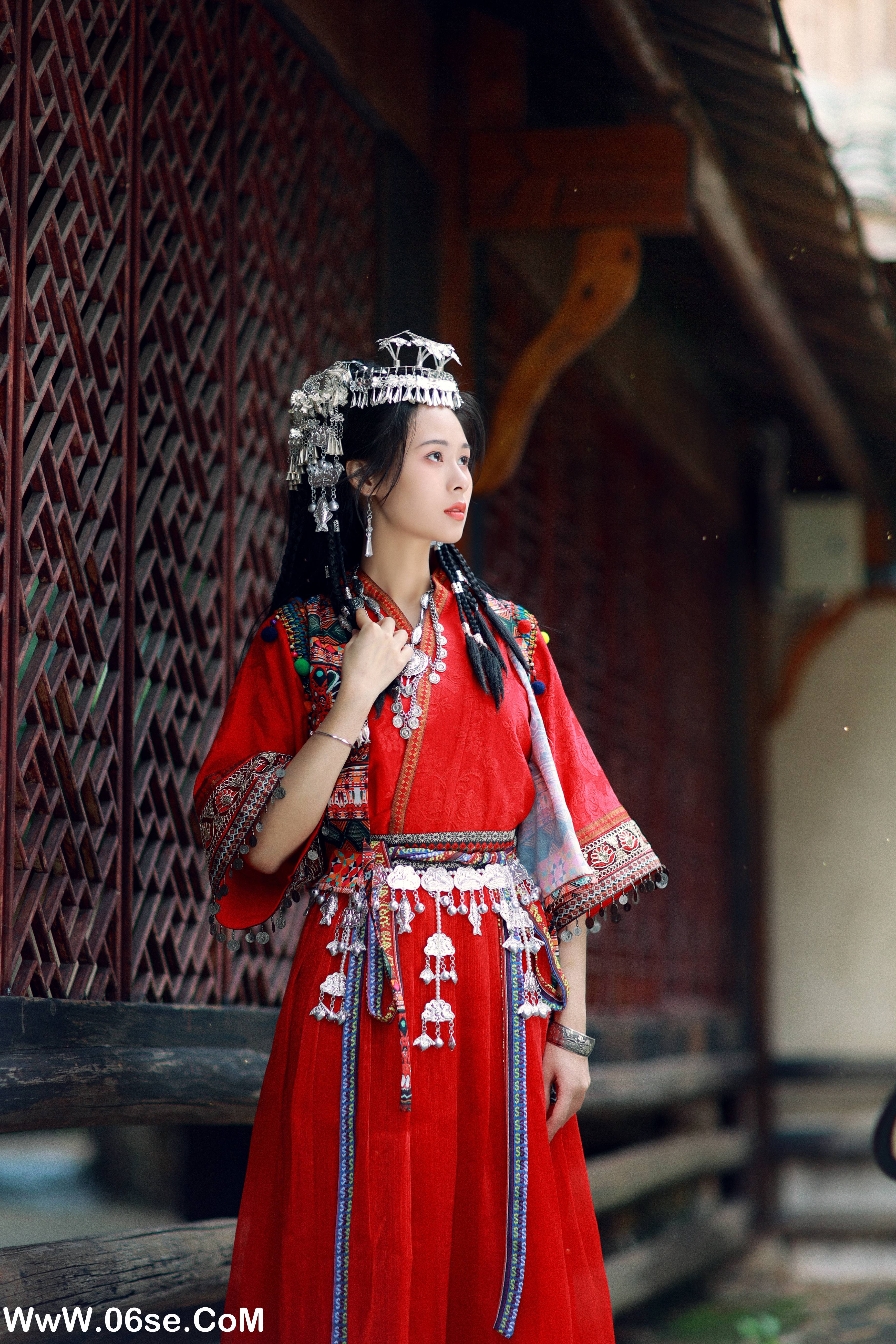 图片[20]-[YITUYU艺图语]2022.10.15 苗疆少女 思思[19+1P／286MB]-六色网
