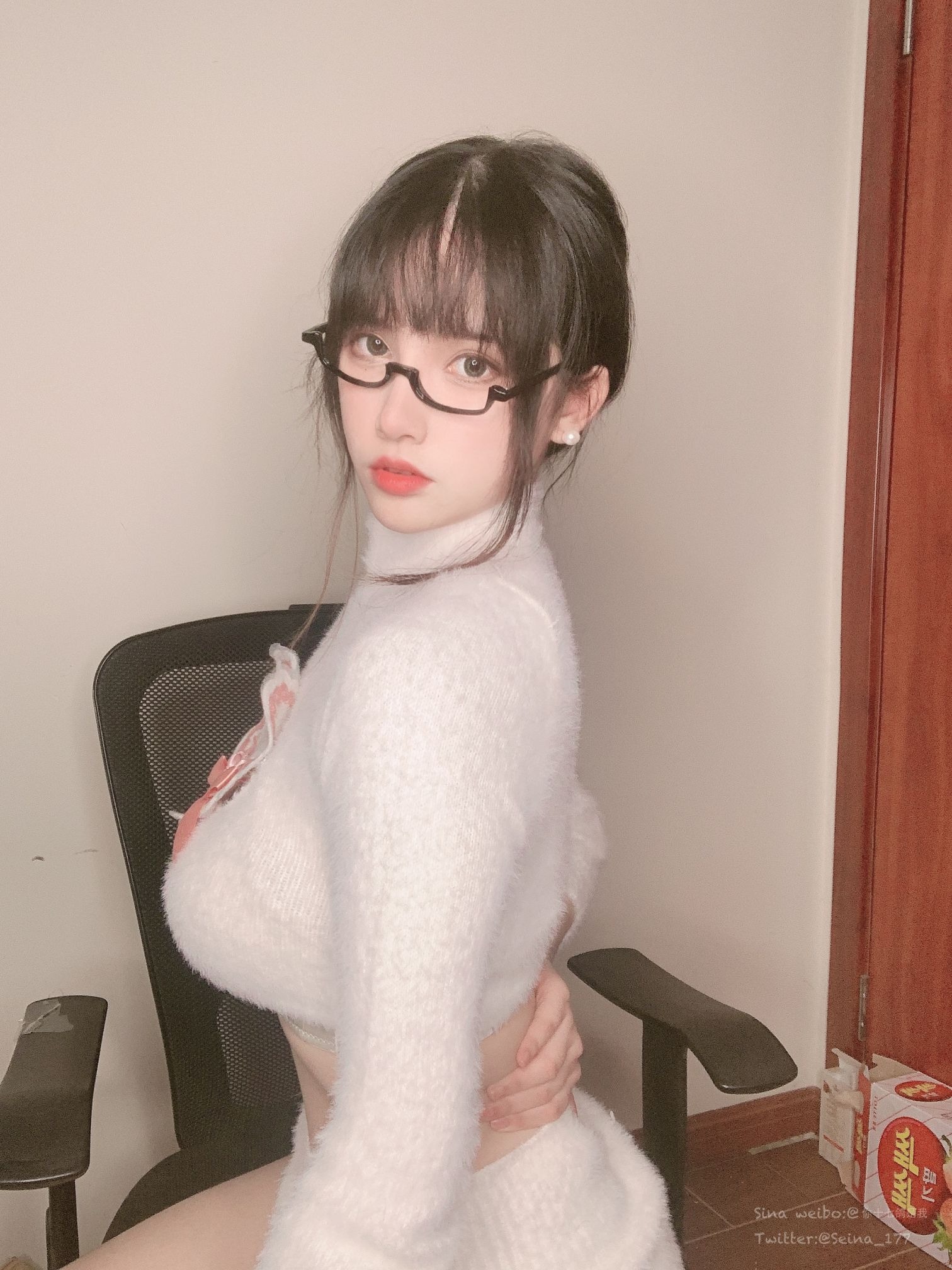 你十七鸽 - 圣诞节 [55P1V-328MB] 40