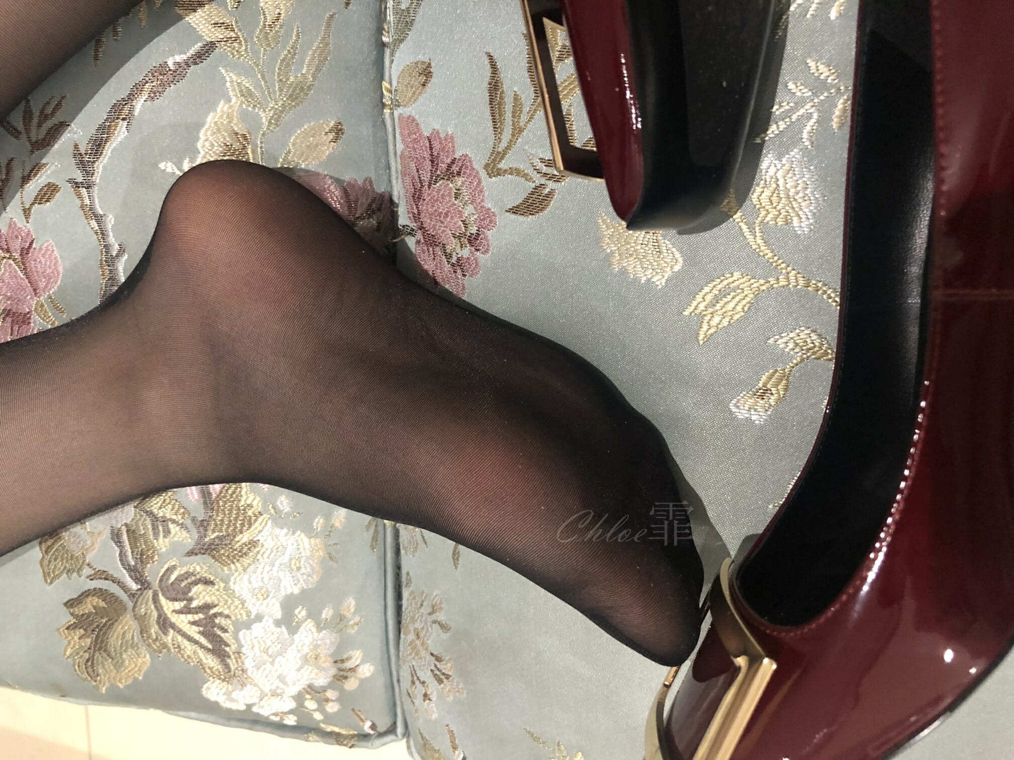 霏霏-淑女杏色大衣蕾丝连衣裙、名媛风女神气质黑色吊带裙外套、性感针织裙方扣酒红色单鞋[99P] 85