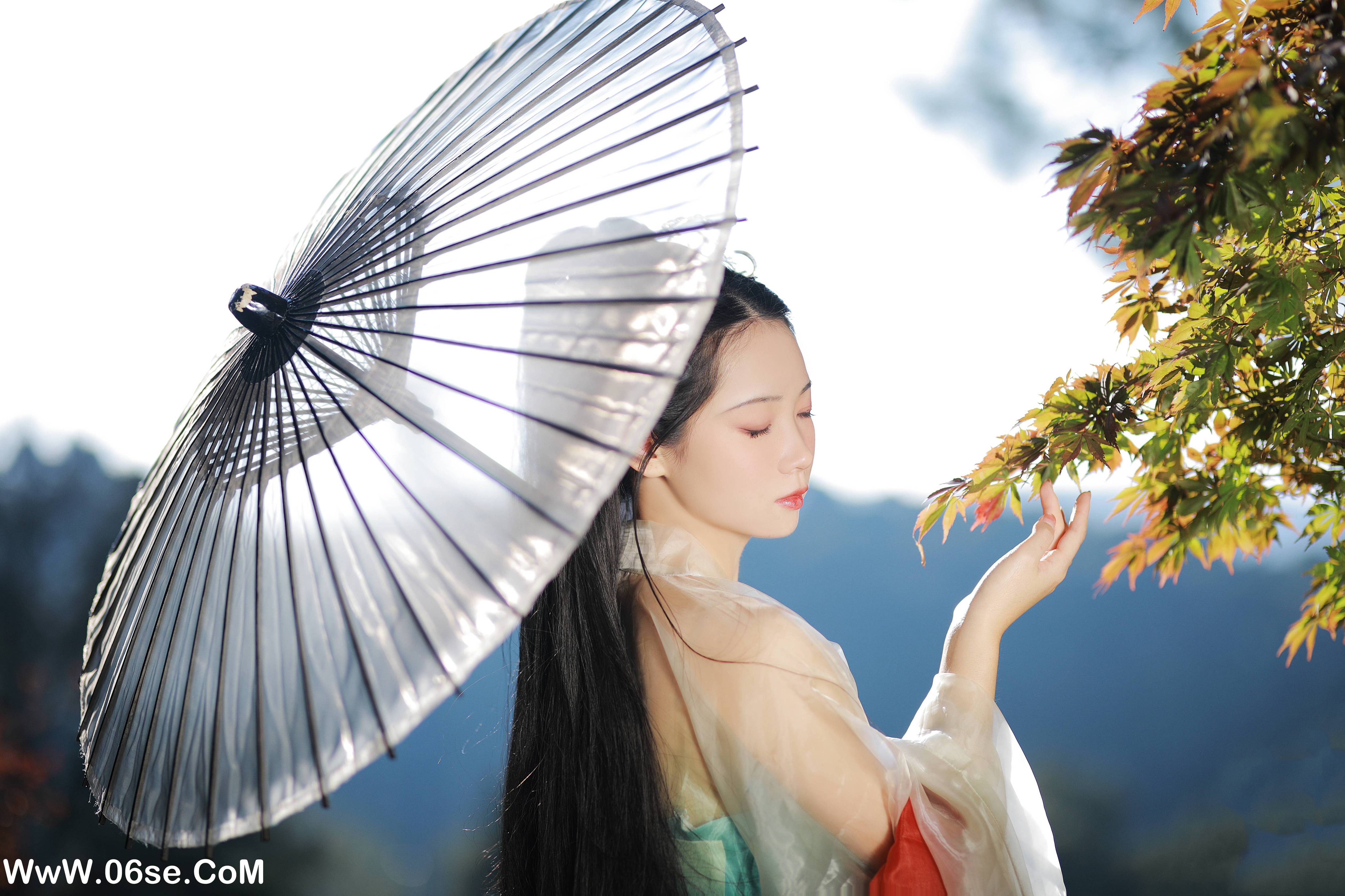 图片[34]-[YITUYU艺图语]2022.12.04 休言万事转头空 落花人独立[33+1P／708MB]-六色网