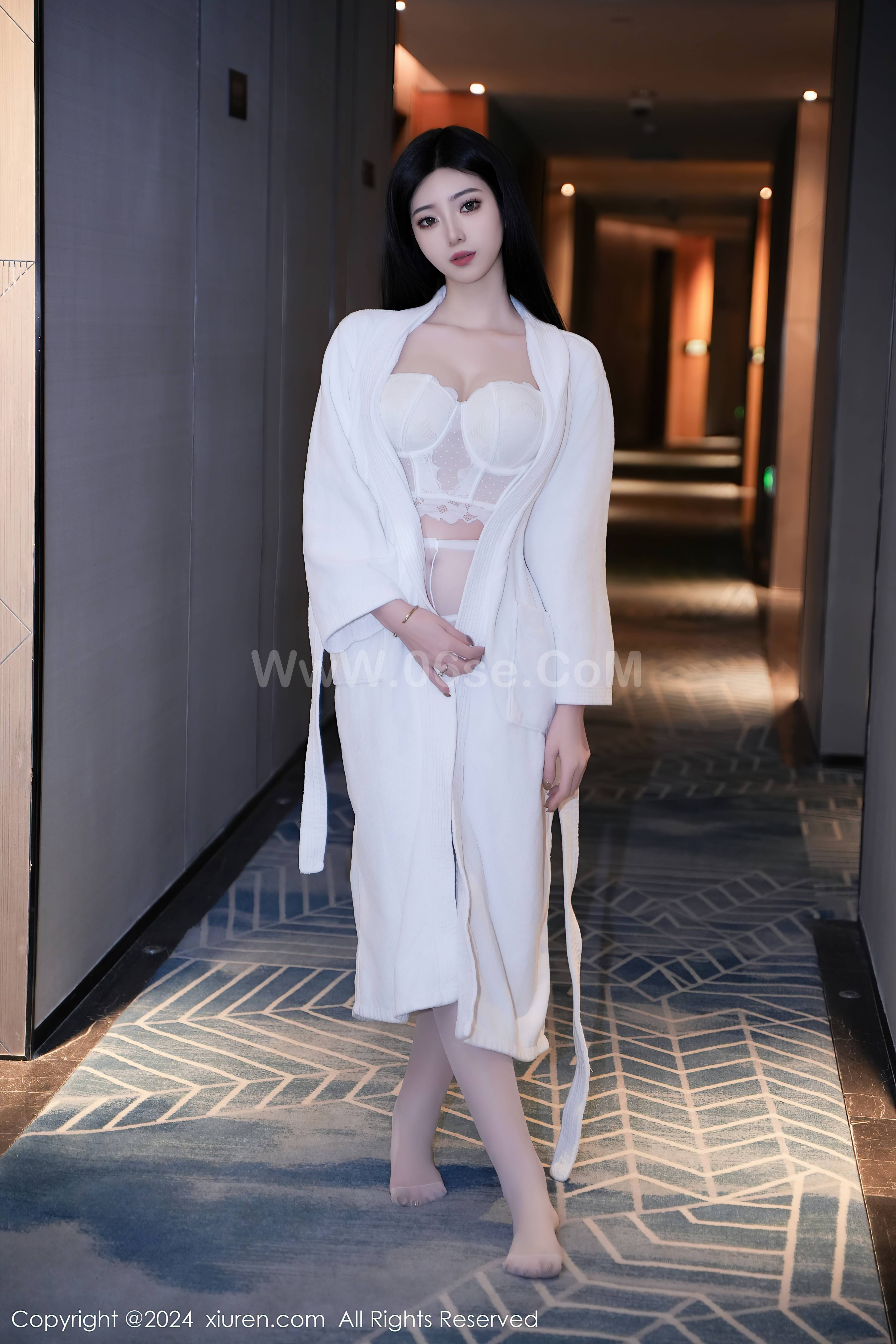 图片[3]-[Xiuren秀人网]2024.01.15 NO.7960 安琪Yee[64+1P／547MB]-六色网